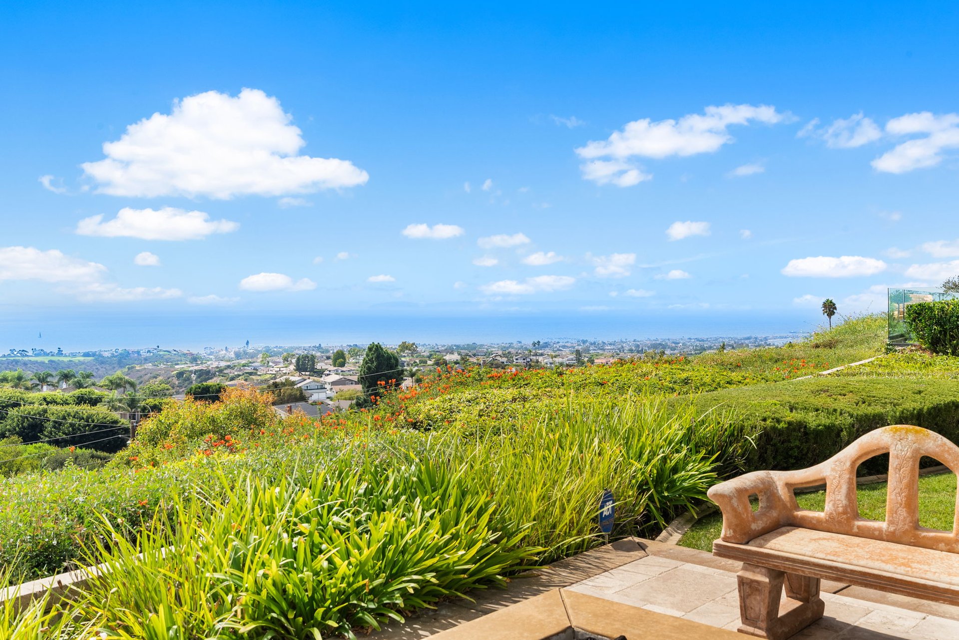 23 San Mateo Way
