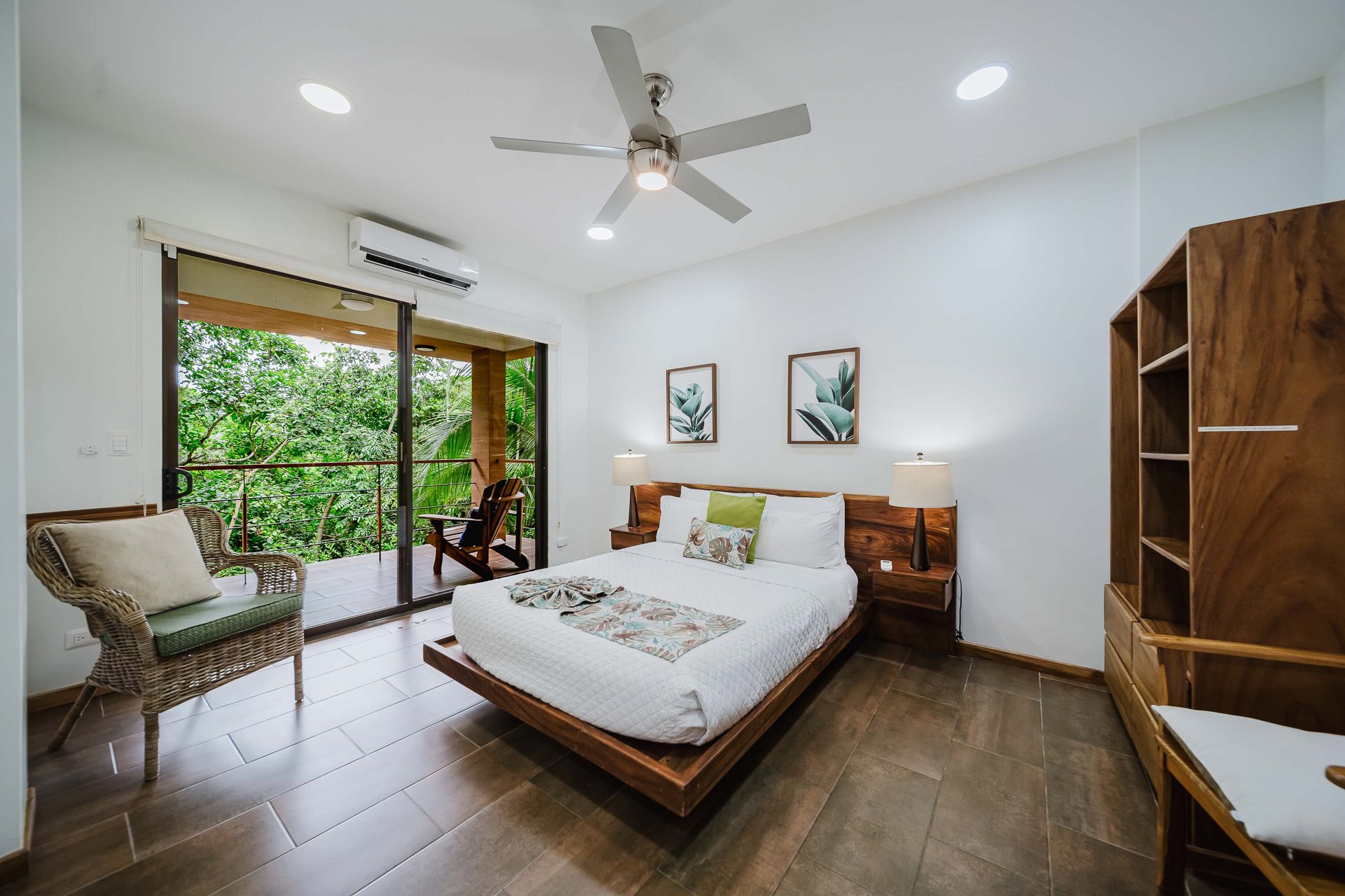 Fully Furnished 10 minutes to the beach Vista Verde Turn Key Vacation Rental