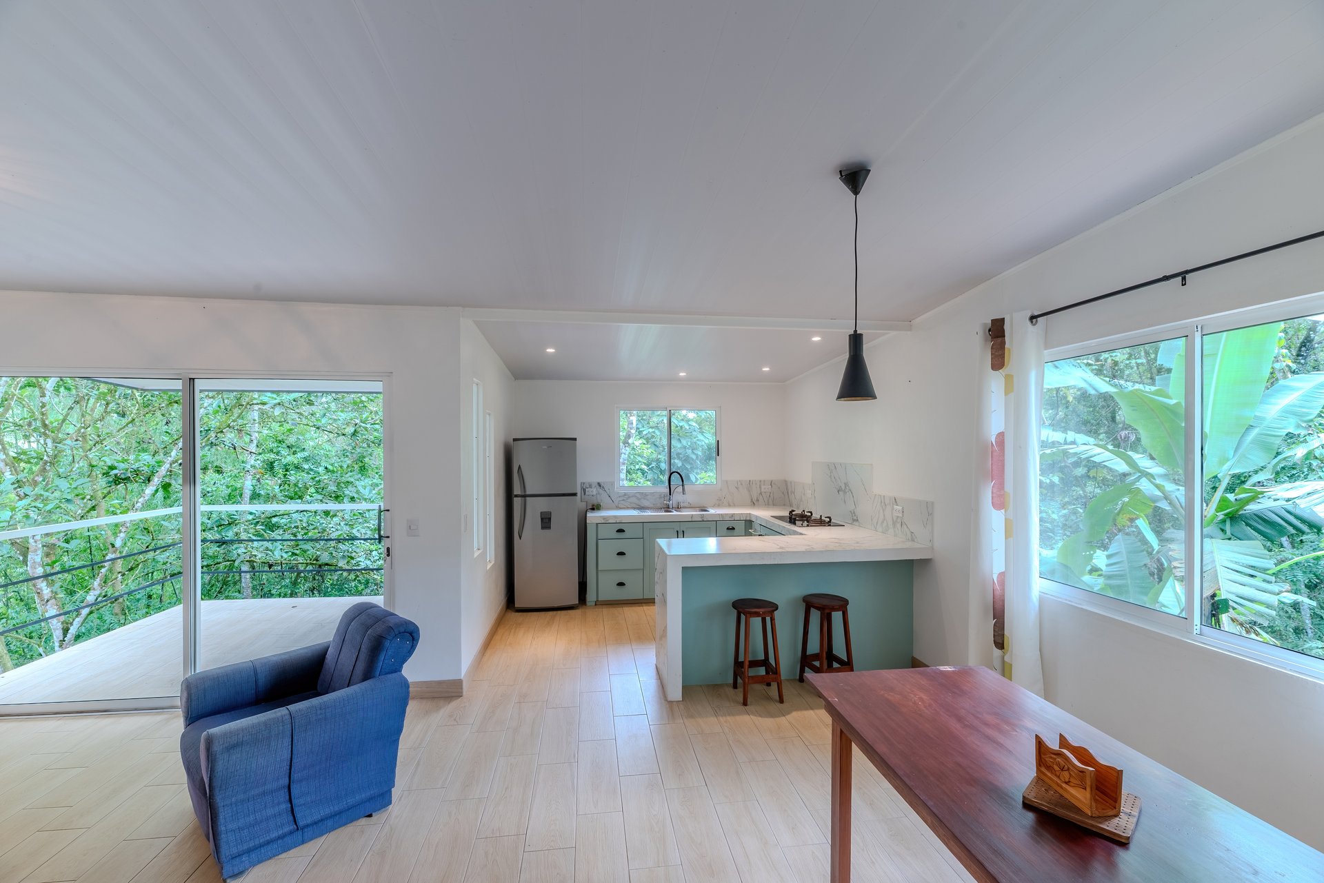 Multi-Family Compound, 4 Fully Furnished Units | 15 Minutes to the Beach