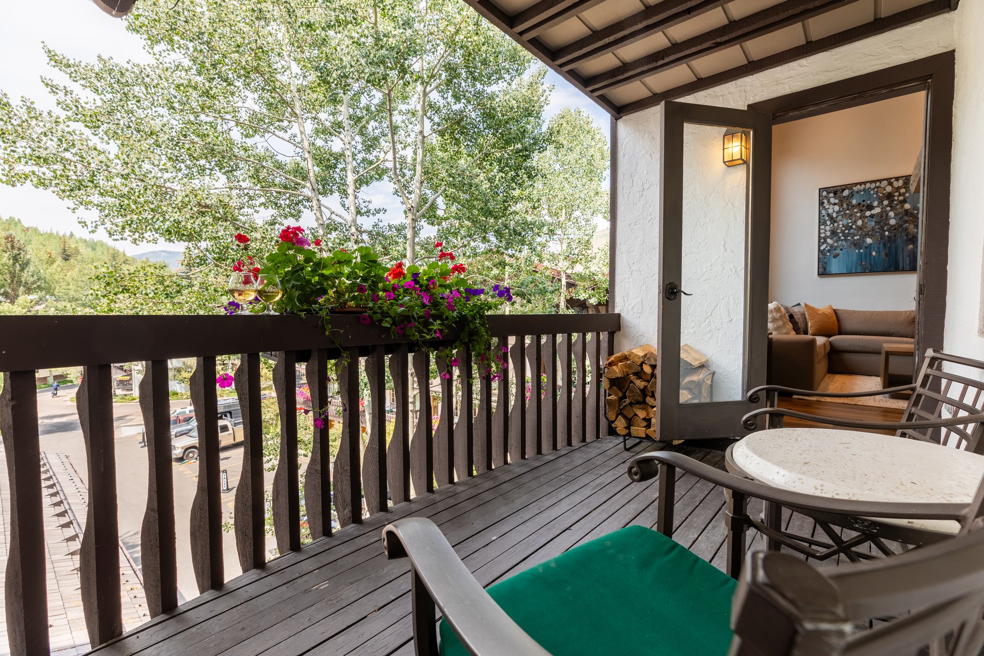 The Lodge at Vail Condominiums #406