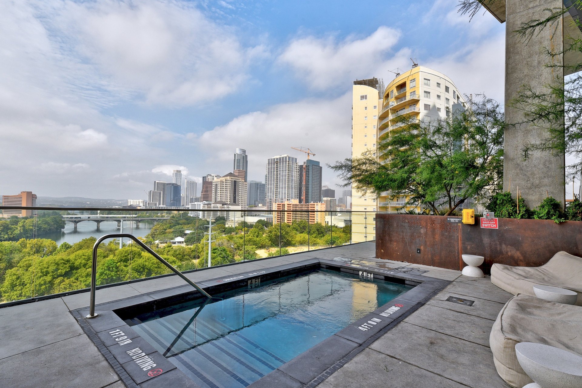 70 Rainey Street #2702 