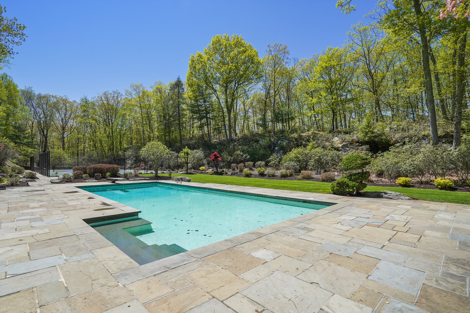 164 Eastwoods Road