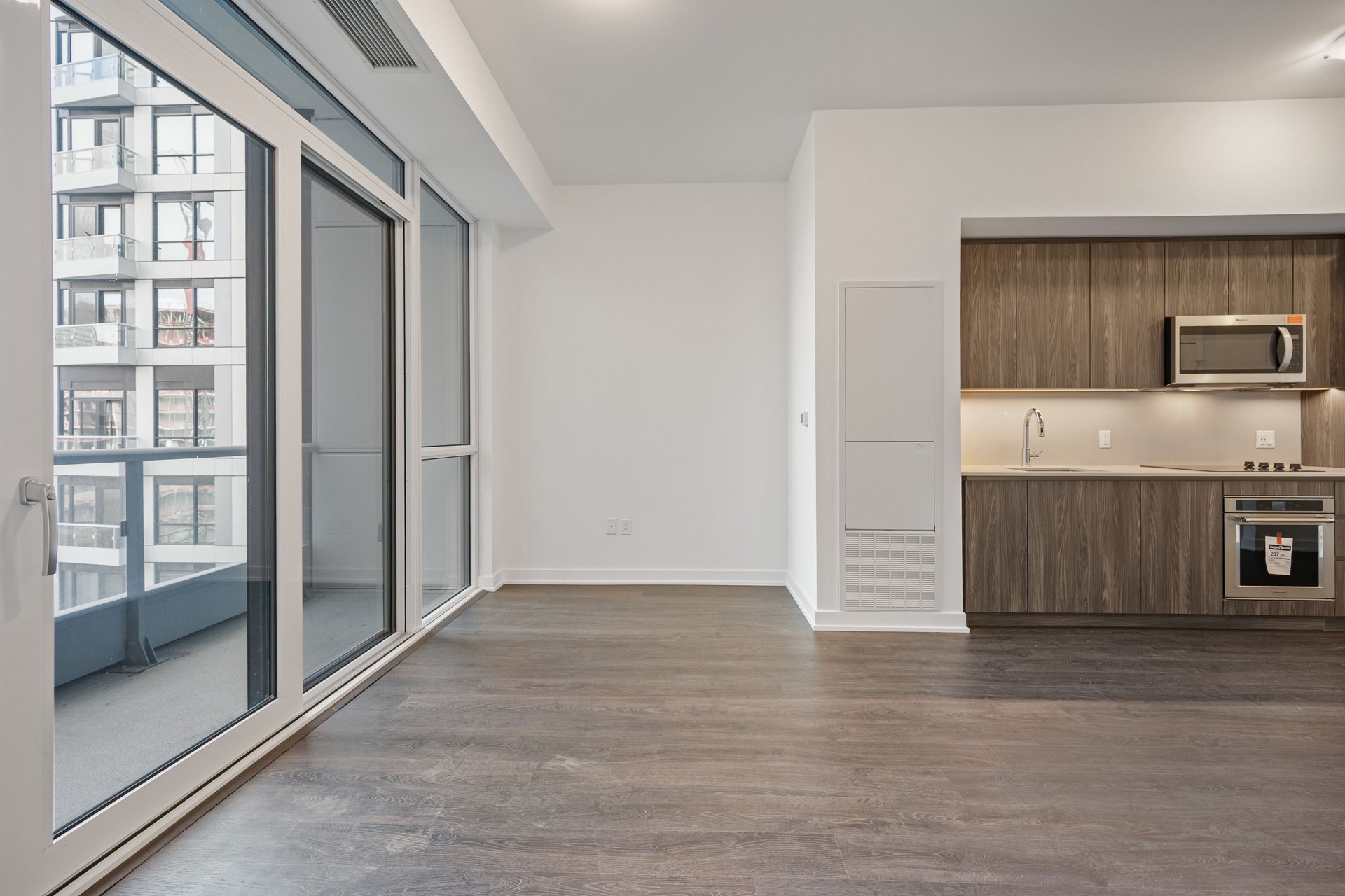 15 Richardson Street Unit: 511