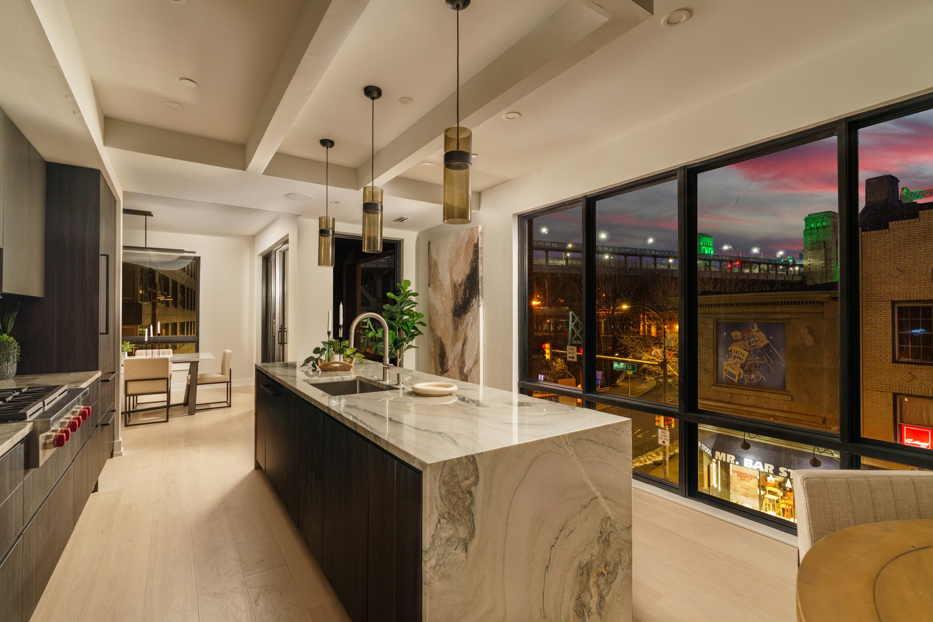 160-64 N 2nd Street #3R, Philadelphia, PA 19106
