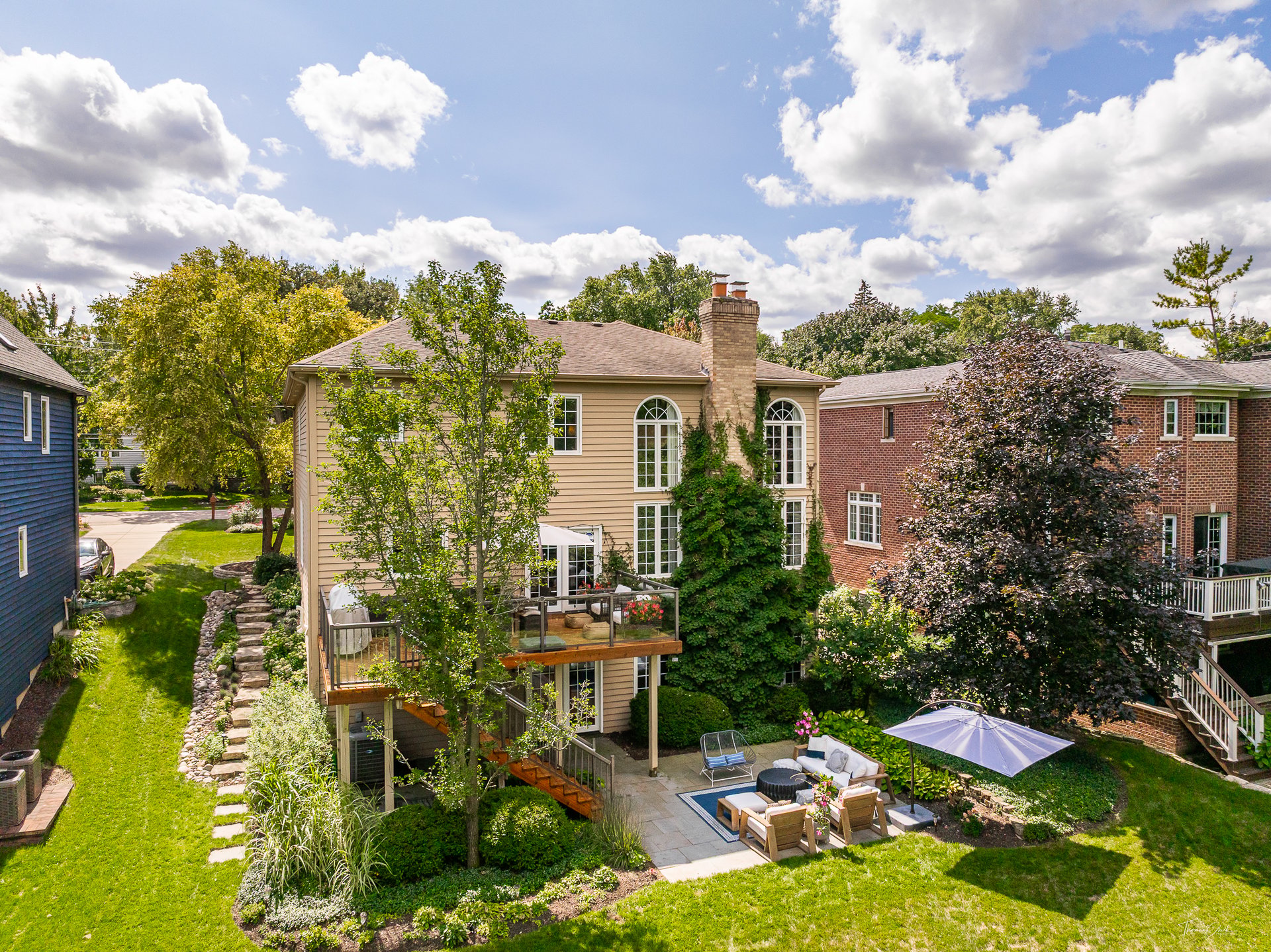 1950 Elmore Ave, Downers Grove