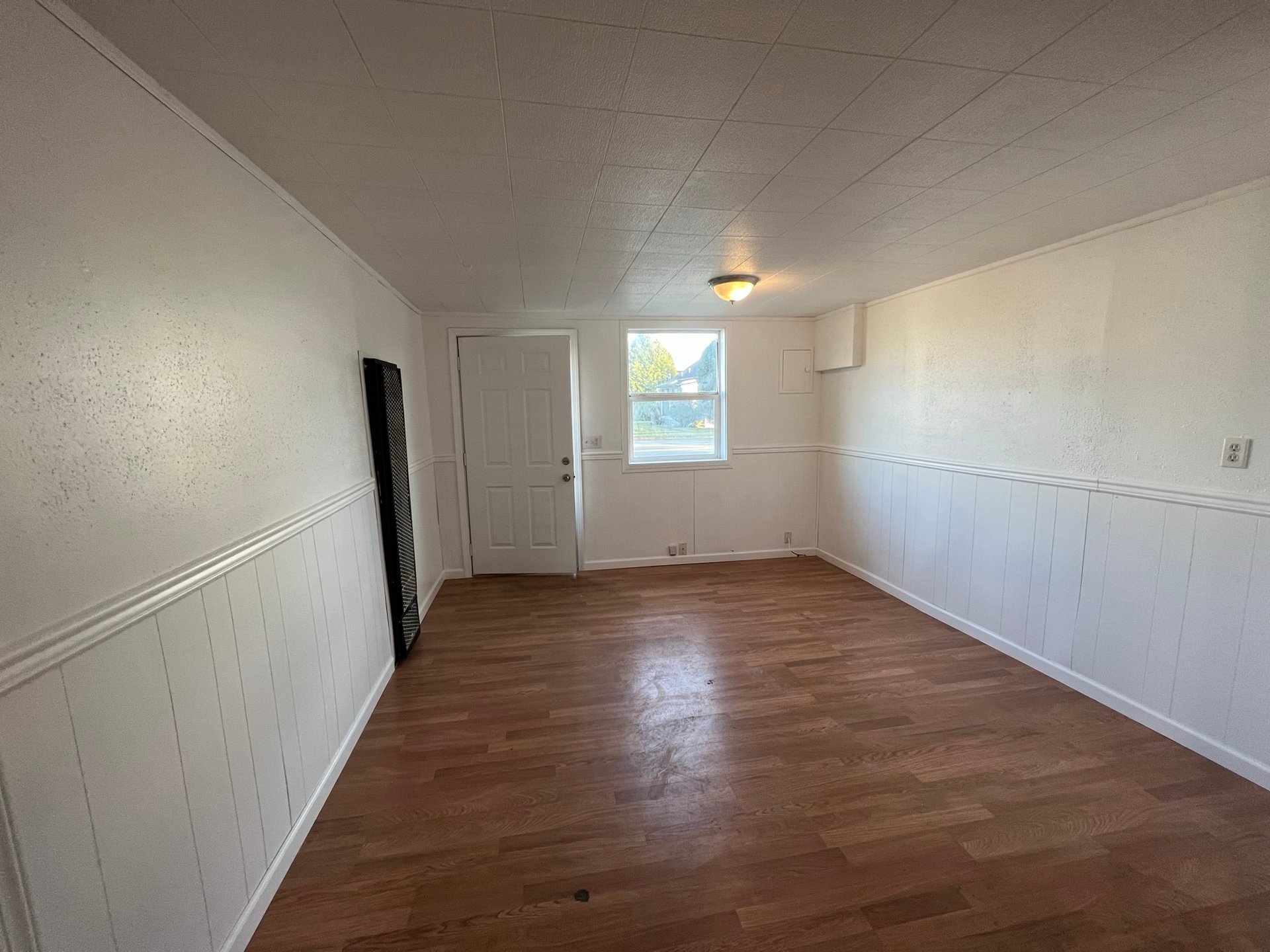 112 5th St SW