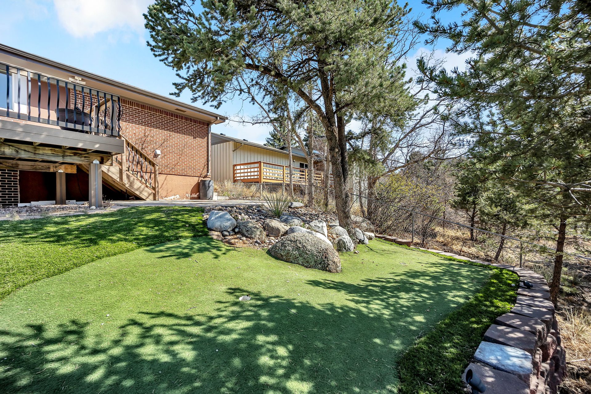 214 Crystal Hills Boulevard