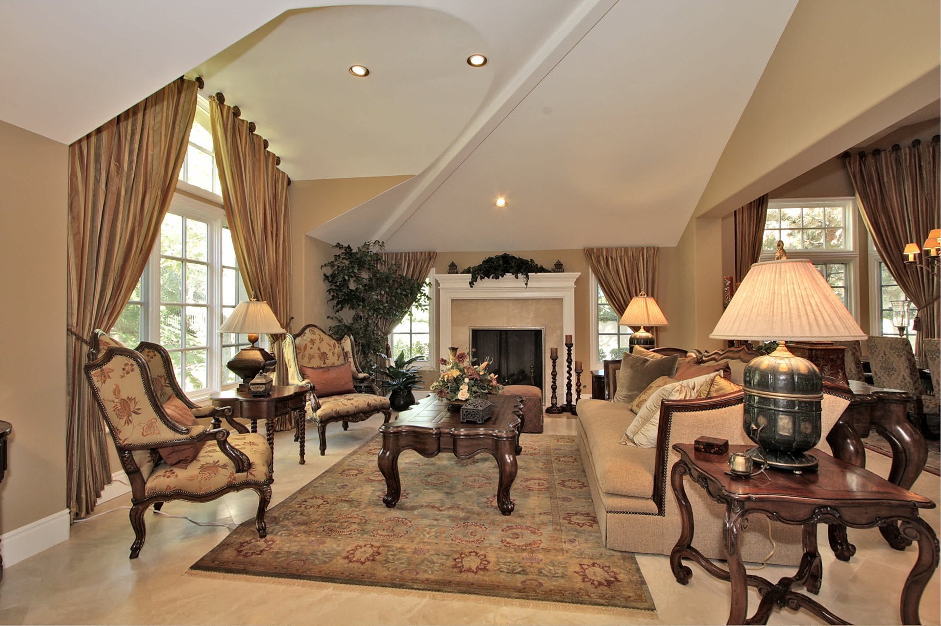 Exciting Rental, Fabulous Location