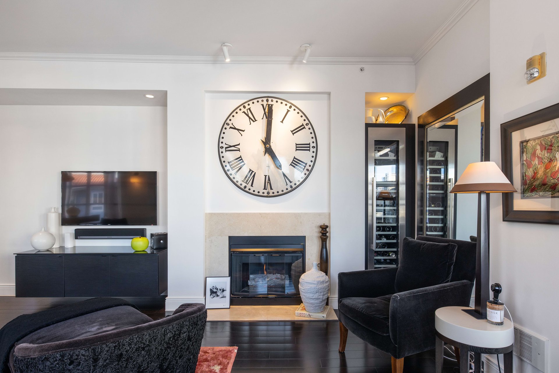 1101 Pacific Avenue #401