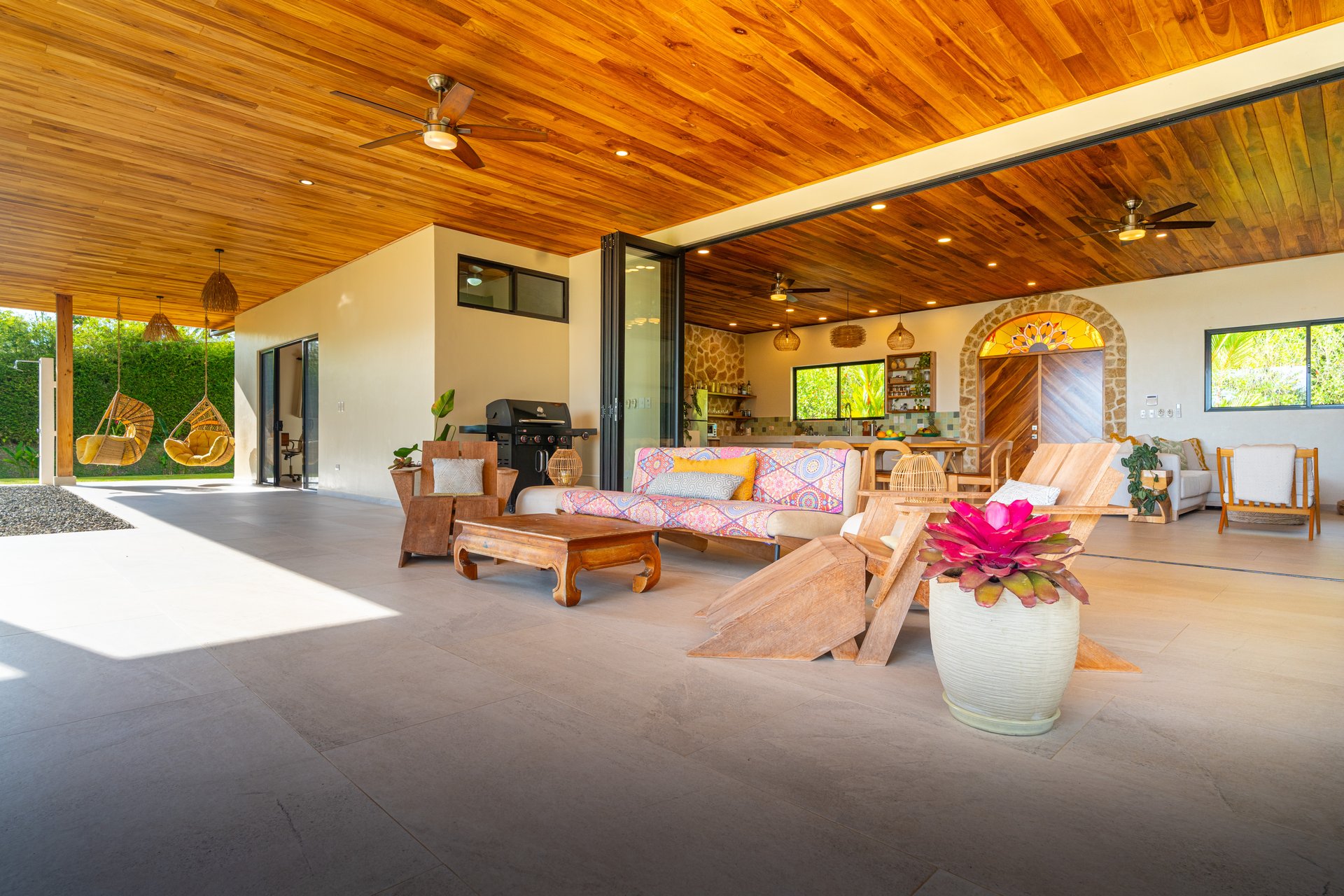 Modern Tropical Retreat - Private Oasis in Ojochal