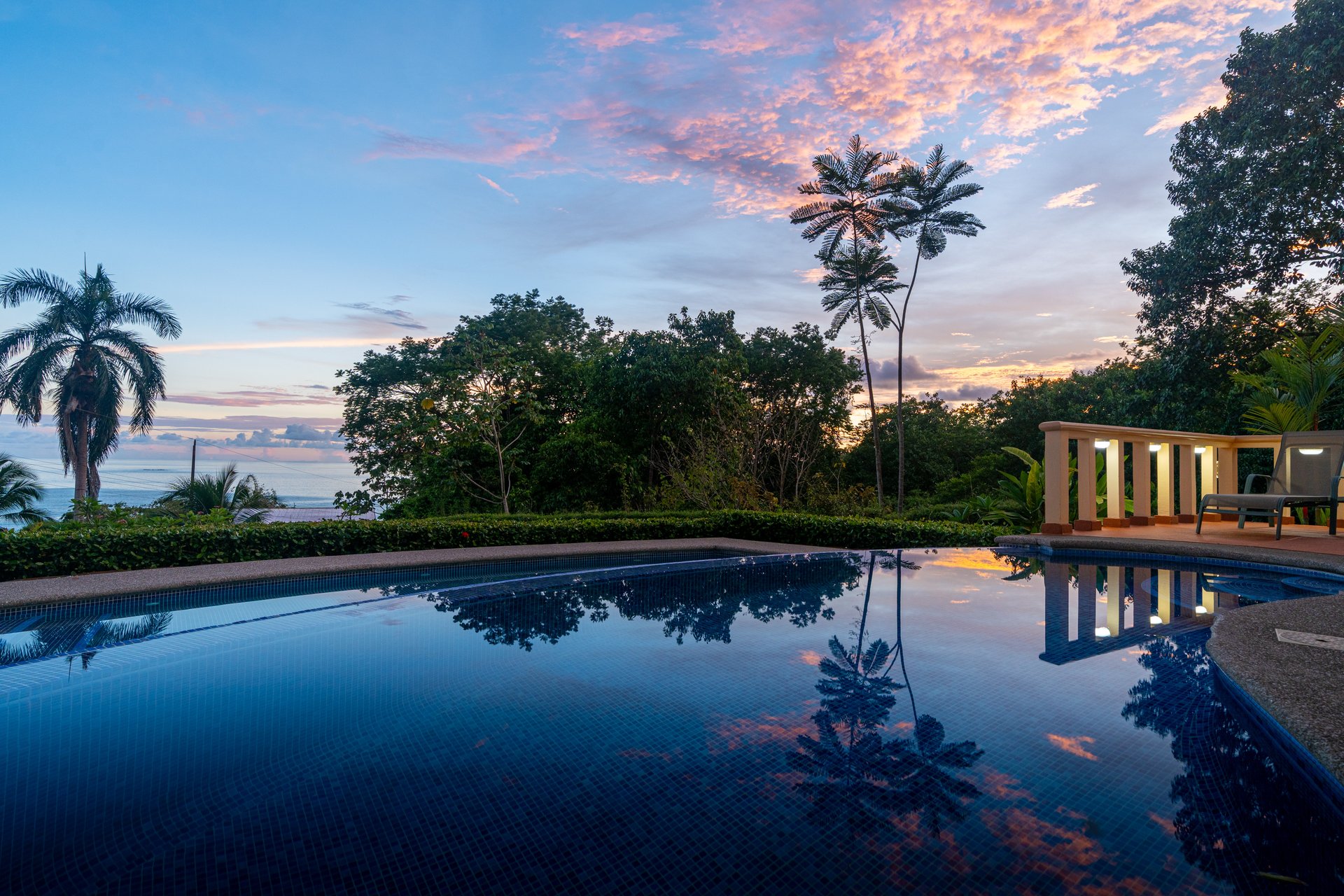 Classic Luxury at Casa Ceiba, Coastal Ocean View 4 Bedroom Home Near Uvita