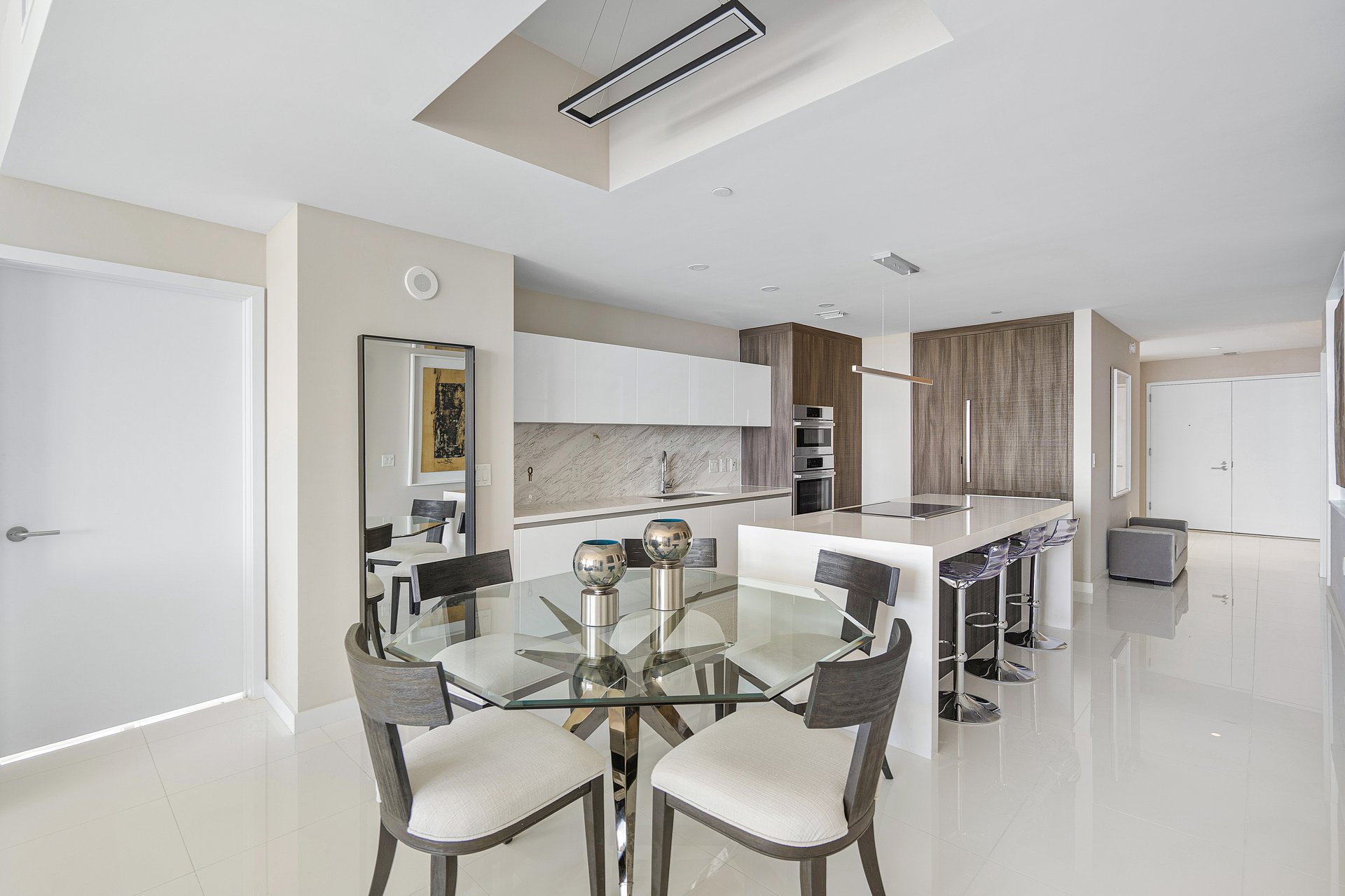 851 NE 1st Ave #4901