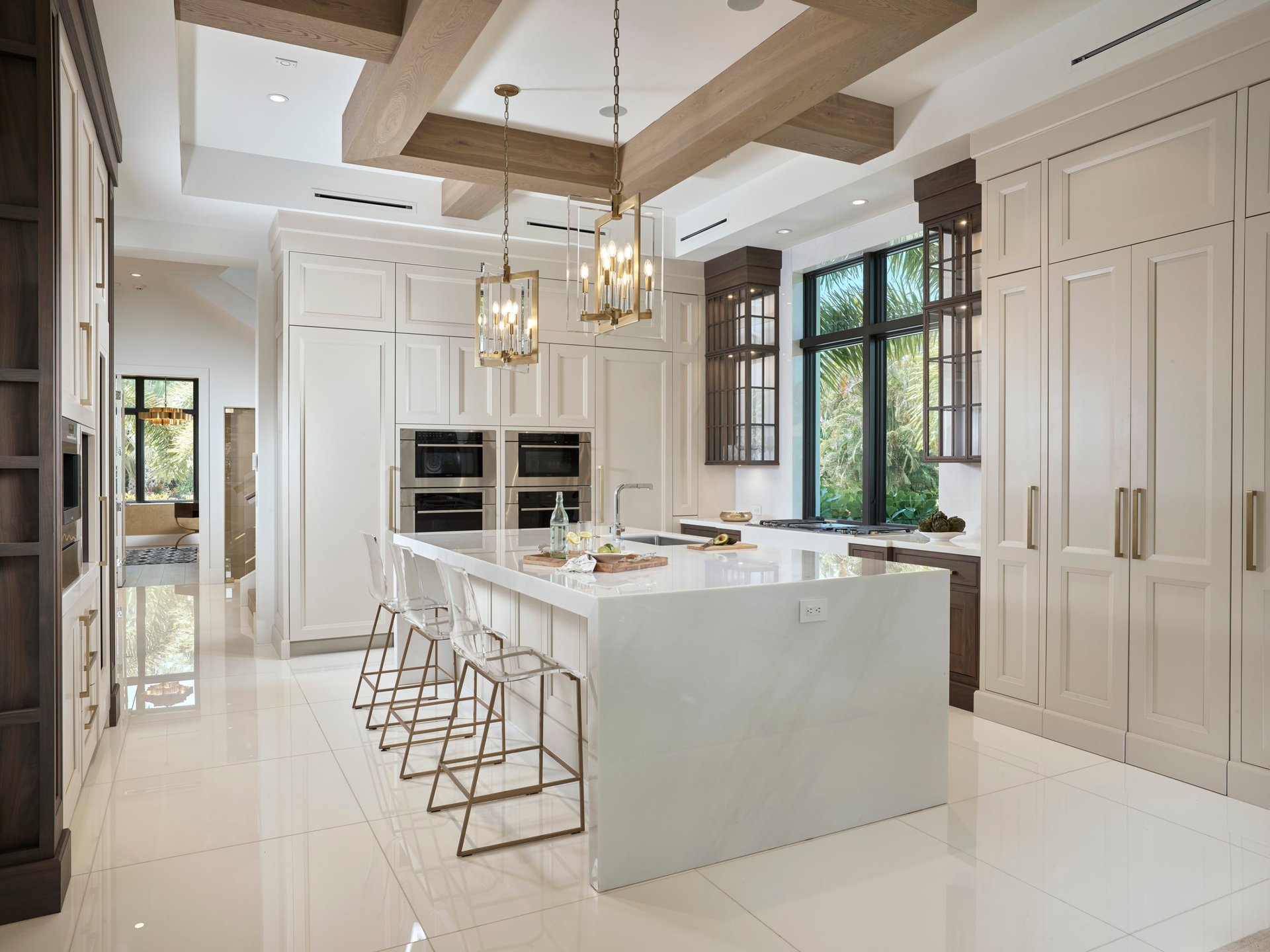 AQUALANE SHORES