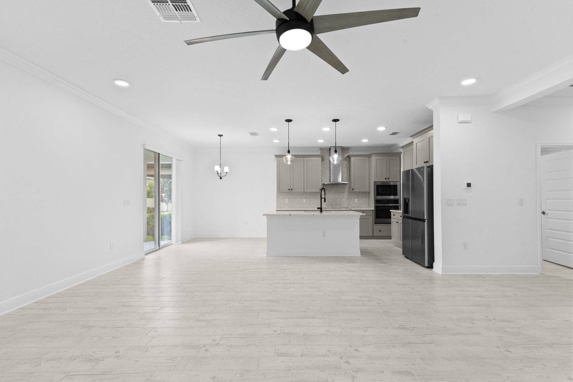 7421 Notched Pine Bend