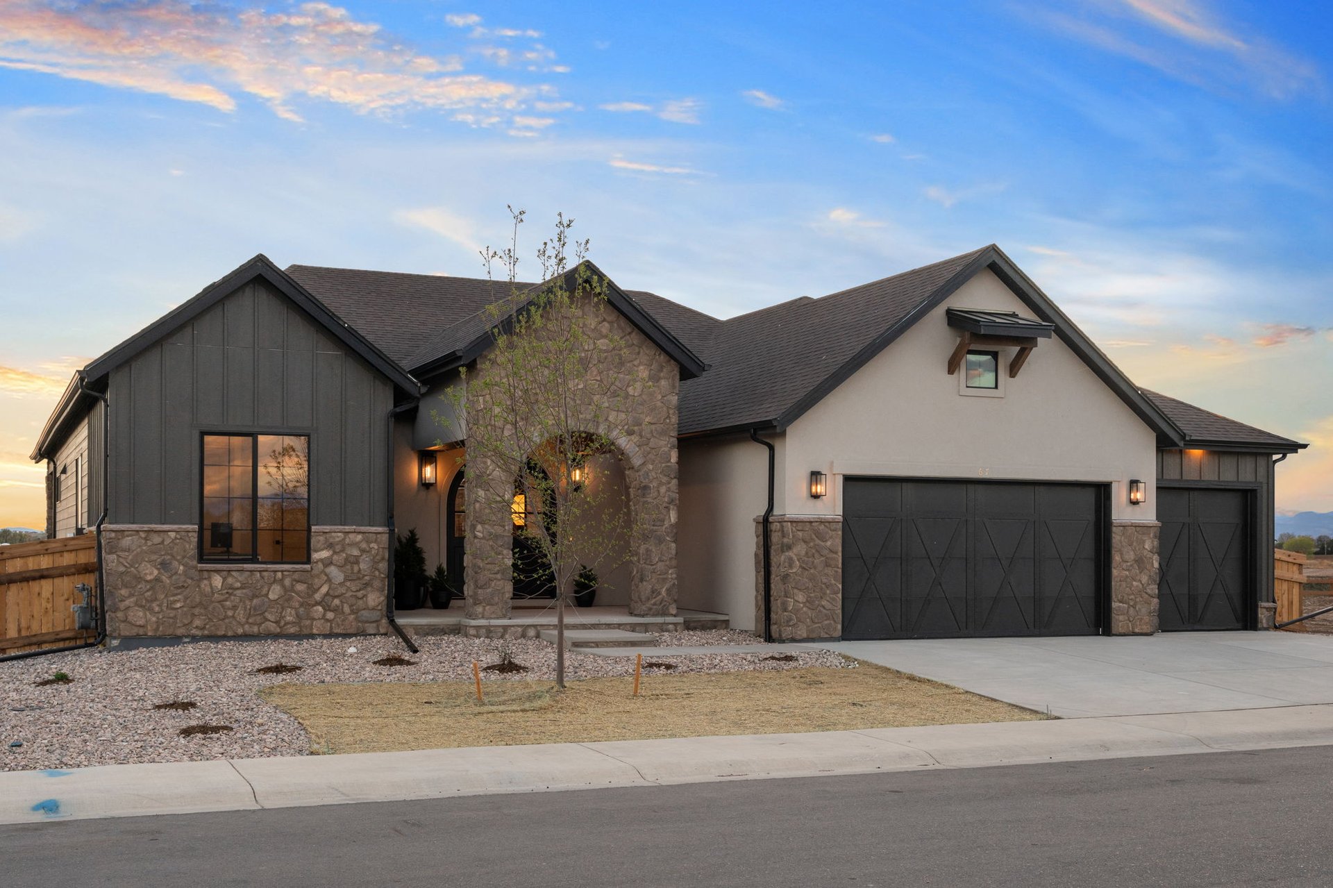 67 Boxwood Dr