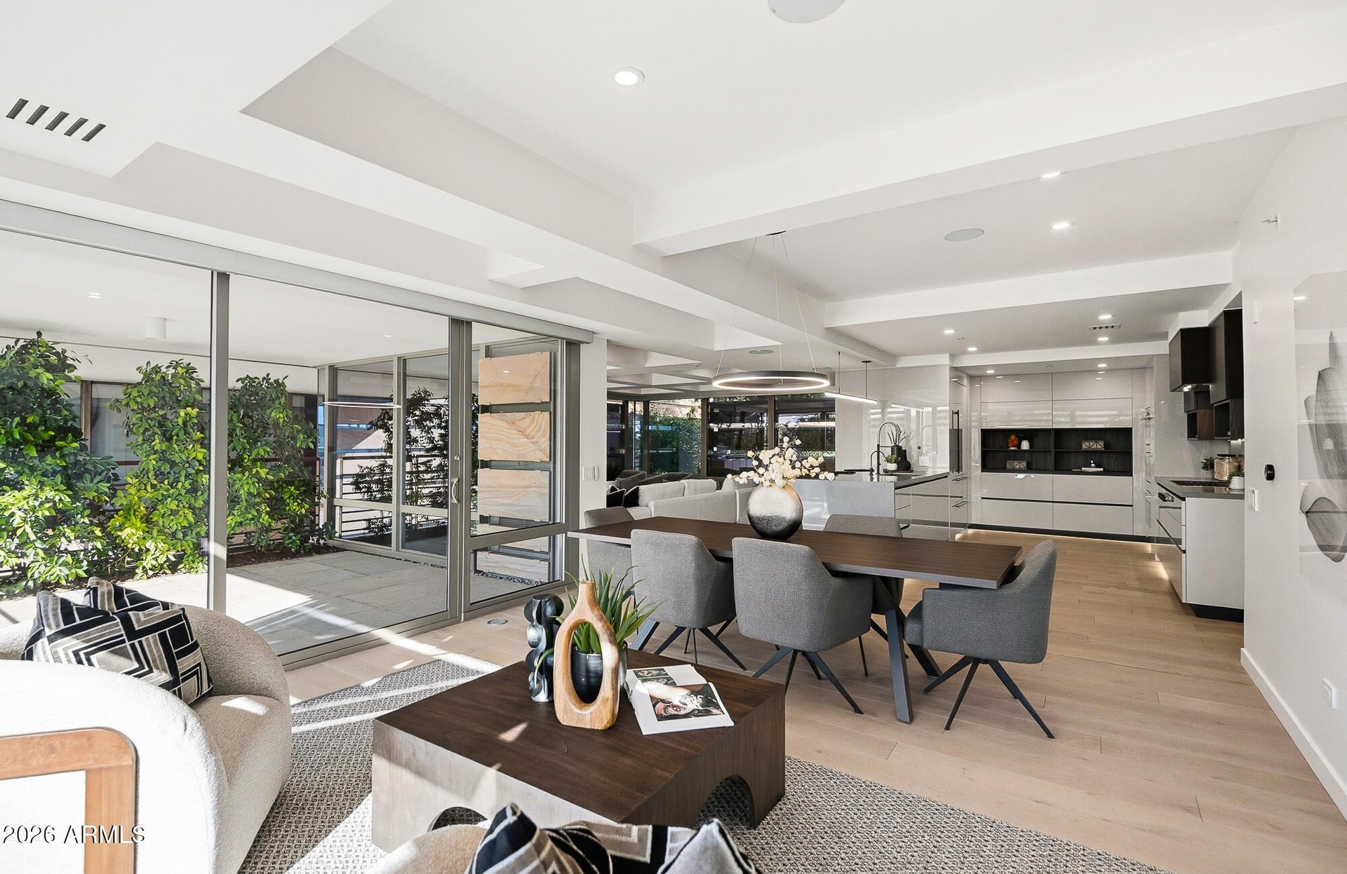 7157 E Rancho Vista Dr, #4001