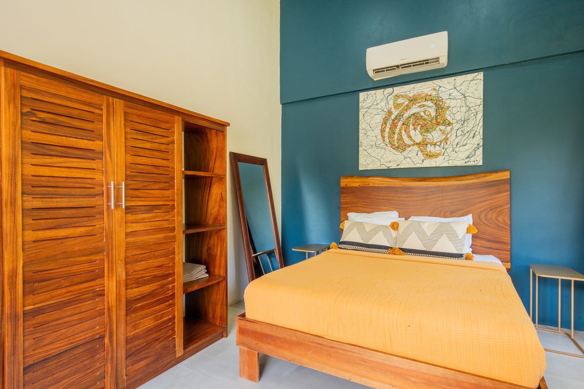 3 Bedroom Stylish Oasis, Close to the Beach and the Uvita River!