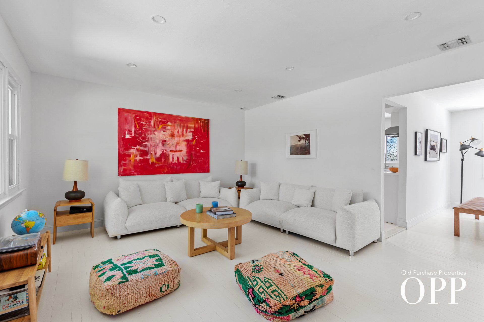 A BELLPORT VILLAGE RETREAT