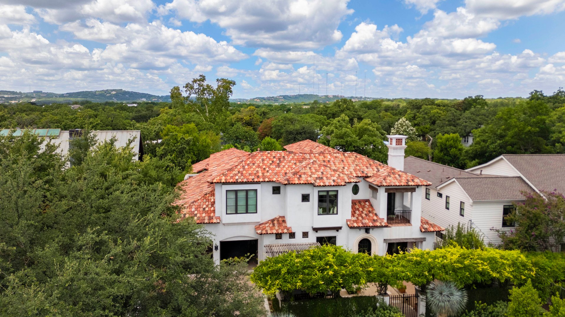 1308 Meriden Lane