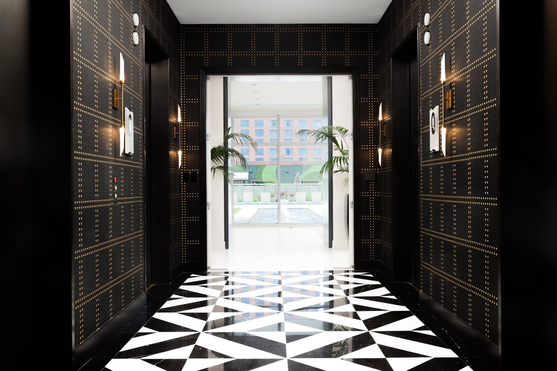 200 Congress Avenue #37H