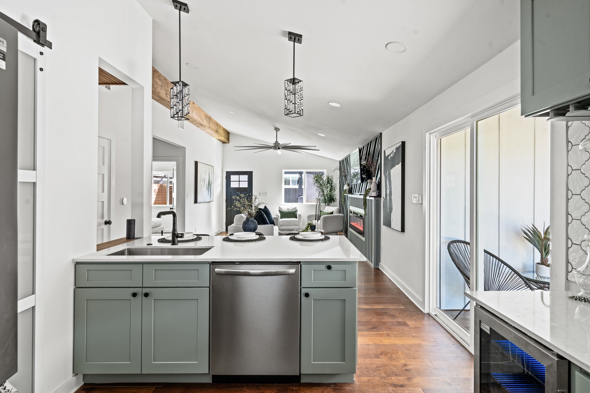 1006 Cherico St