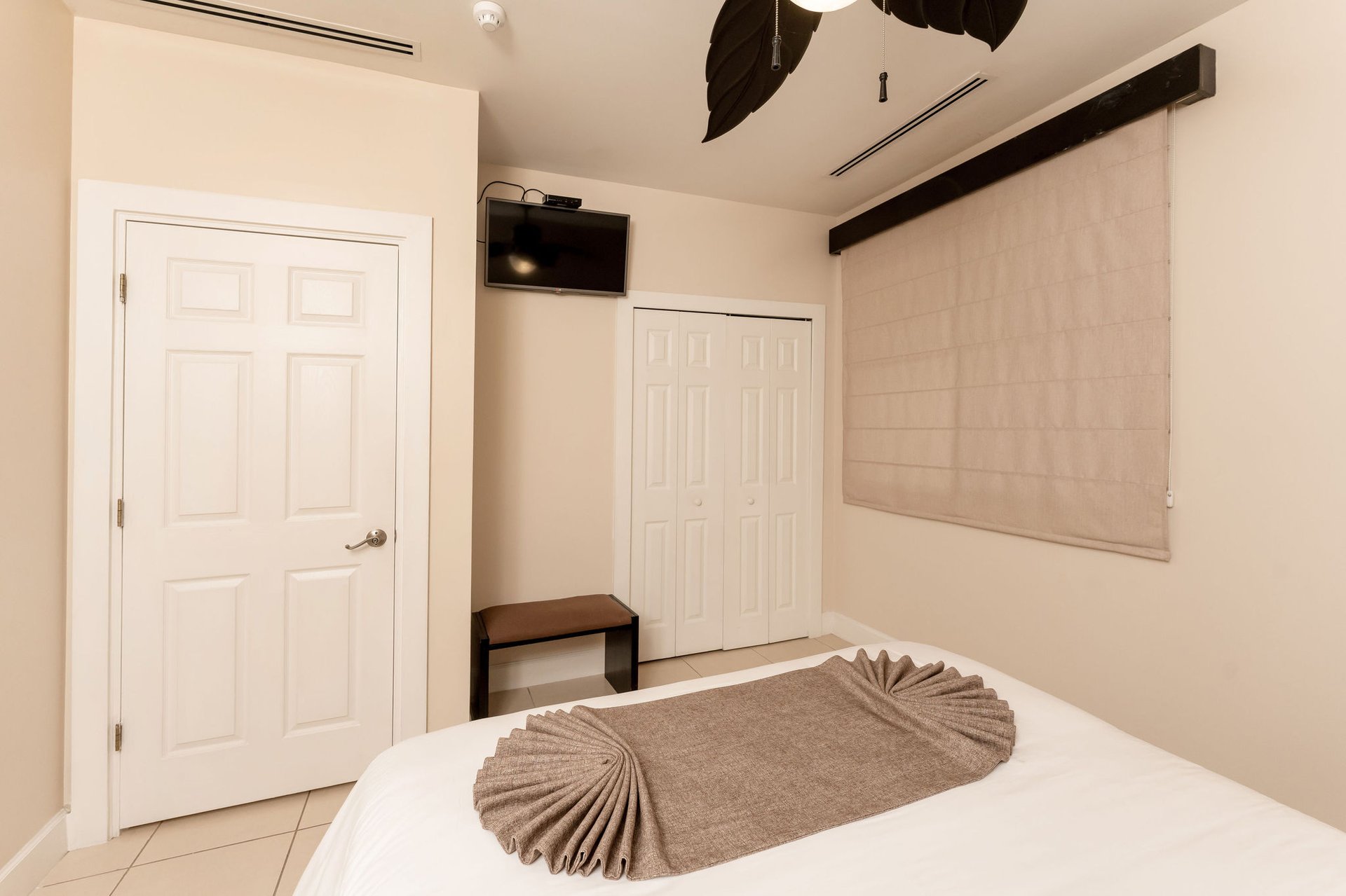 Pacifico L914, 2-Bed Condo, Playas del Coco