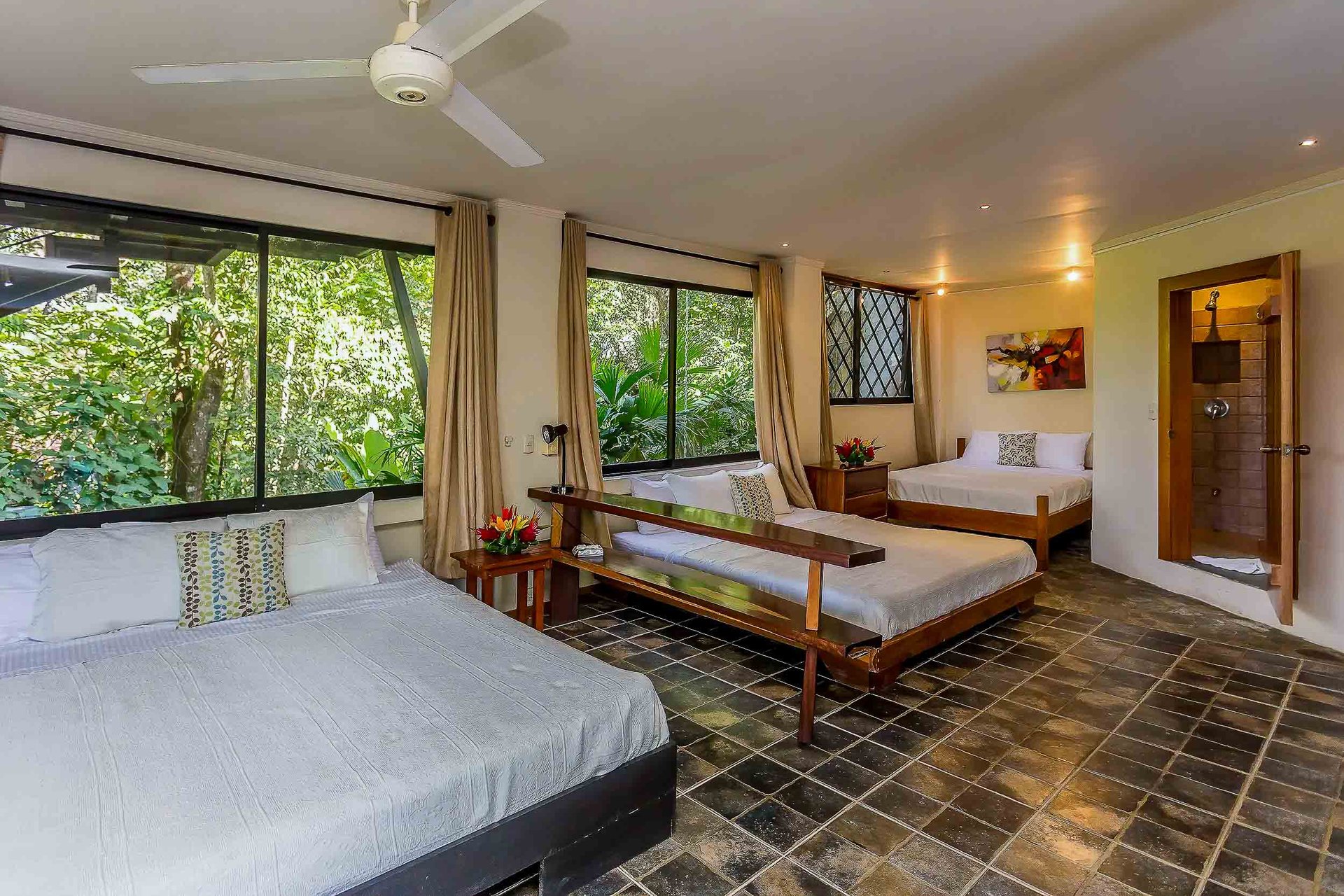 Casa de Luz, Manuel Antonio 3 bedroom/5 bath, Vacation rental income