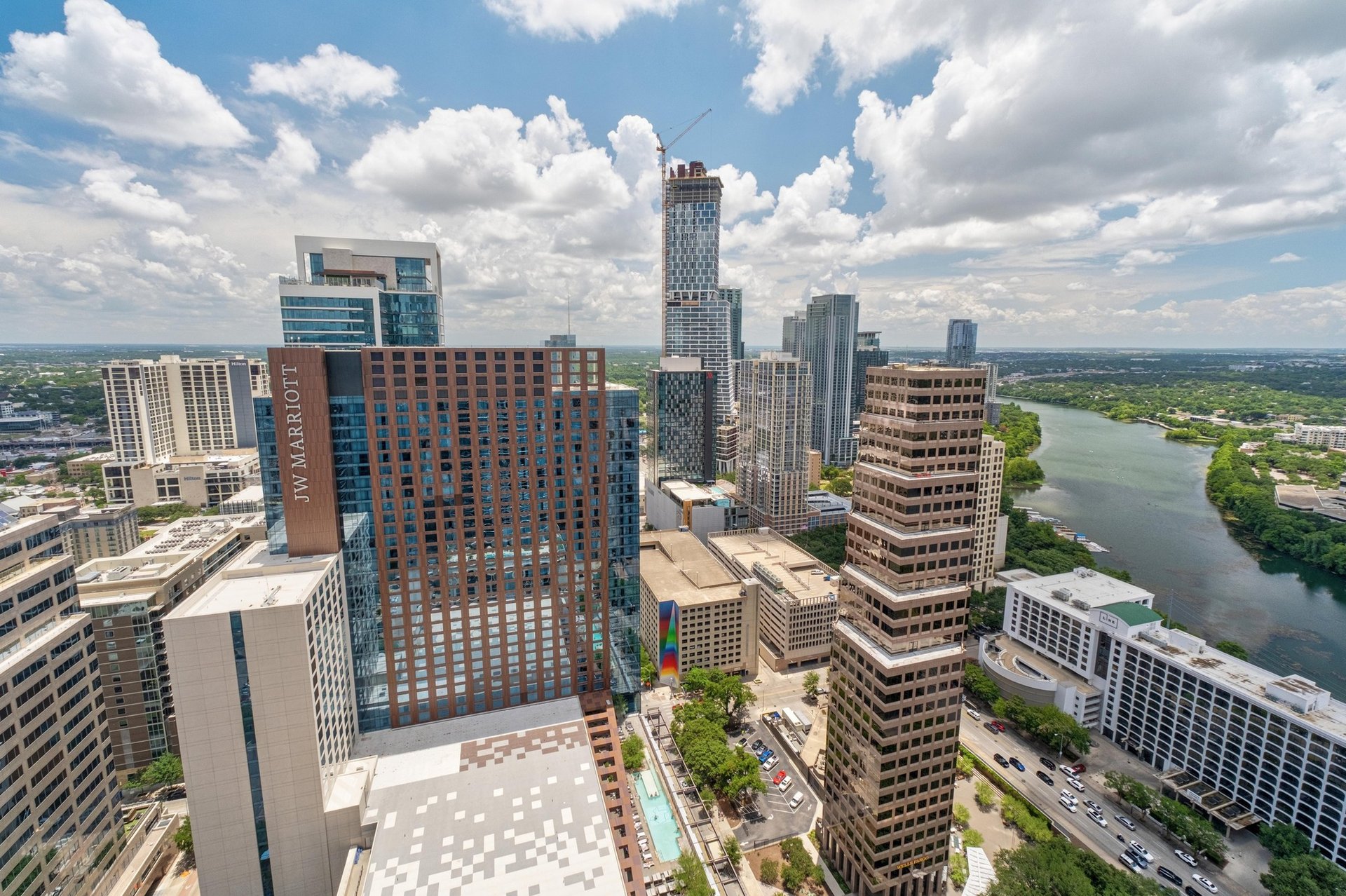 200 Congress Avenue #37H