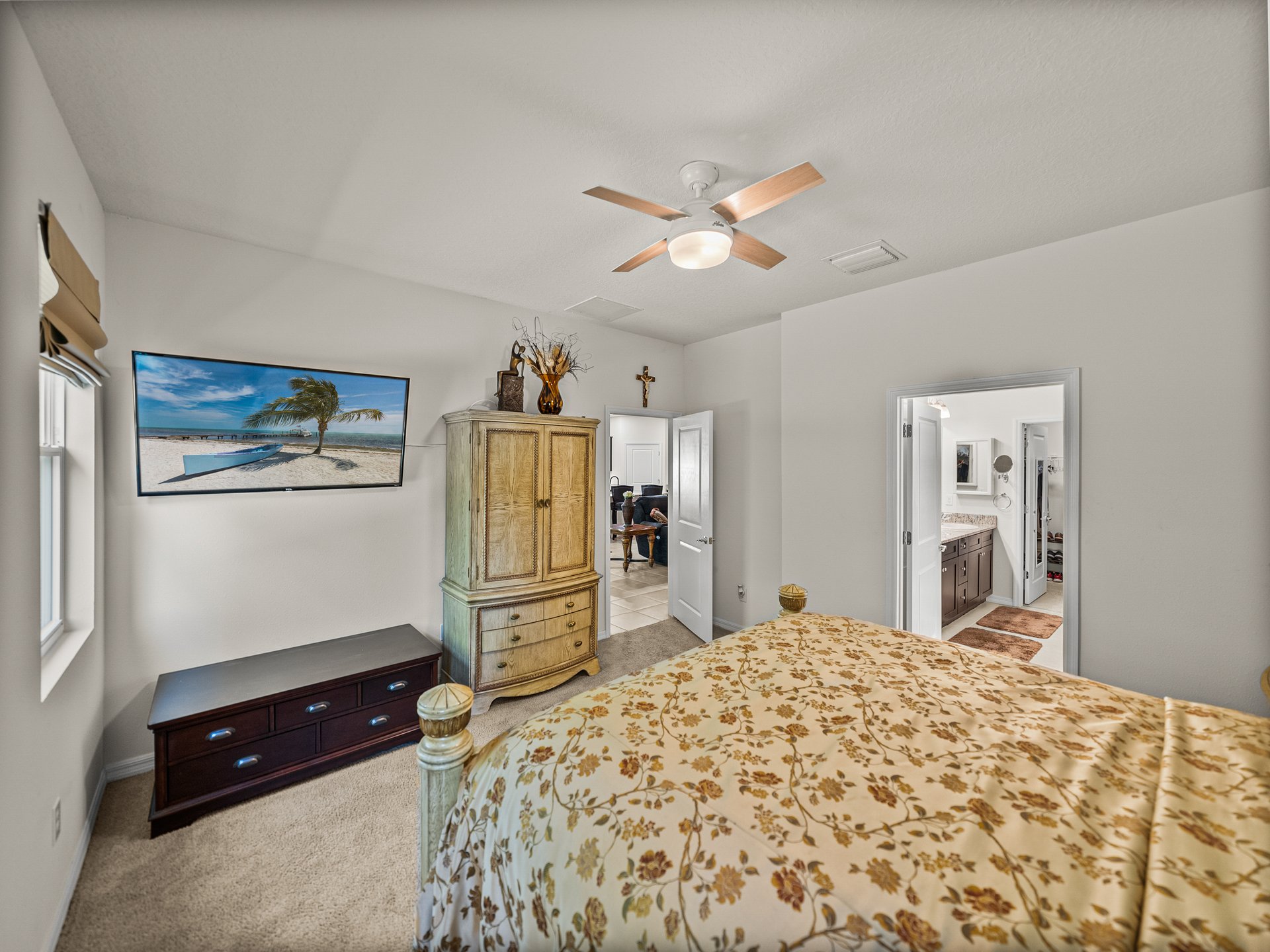 12669 EASTPOINTE DR