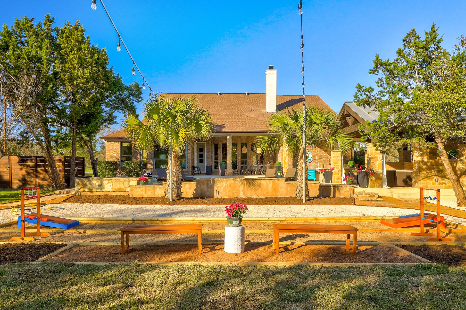 8601 Zyle Road 