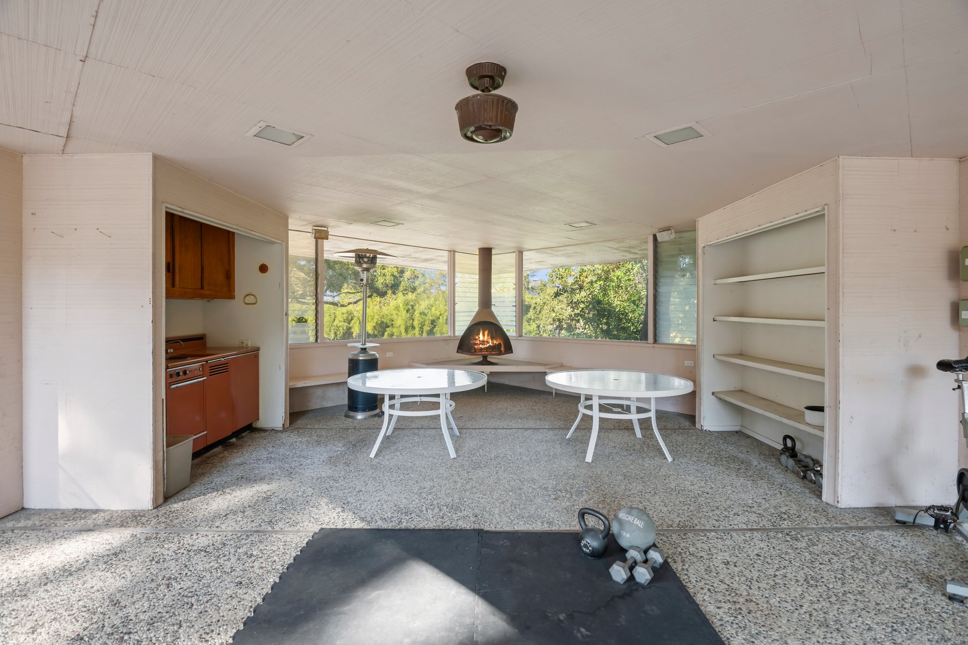 19605 Glen Una Drive