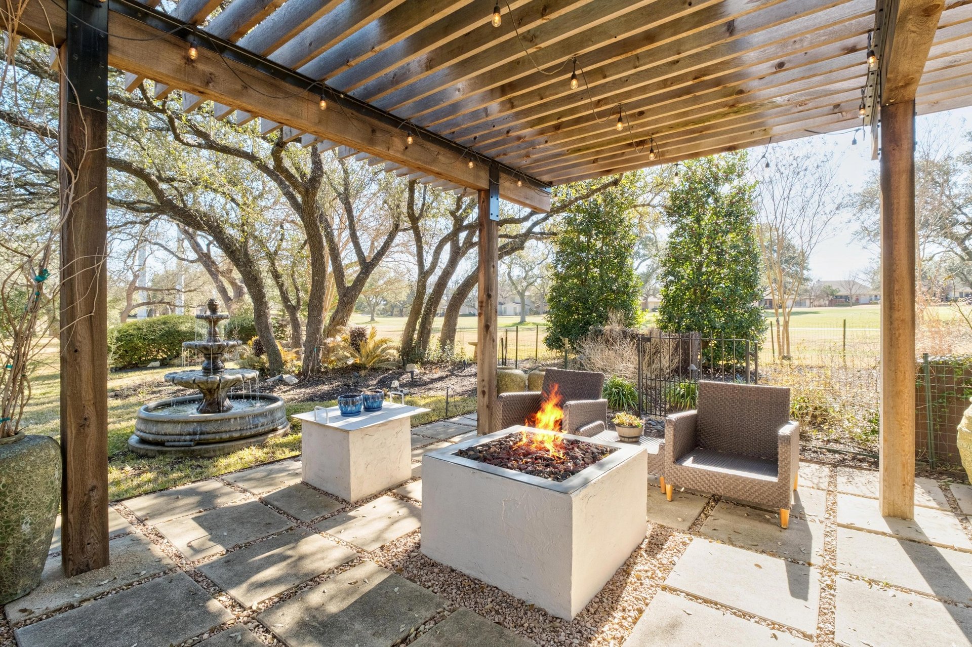 112 White Sands Drive