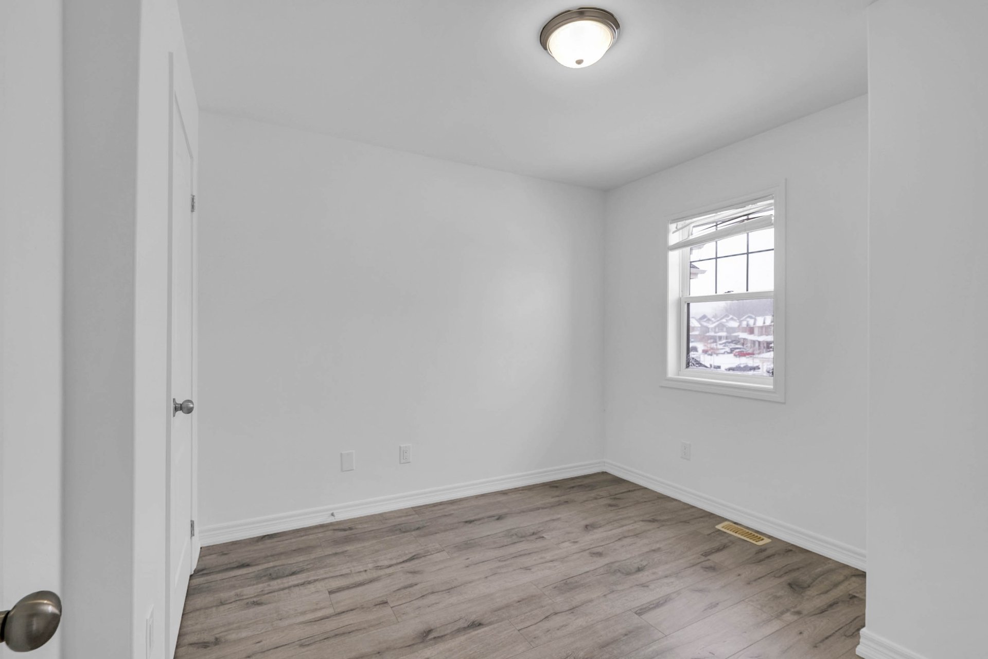 9 Isabella Drive
