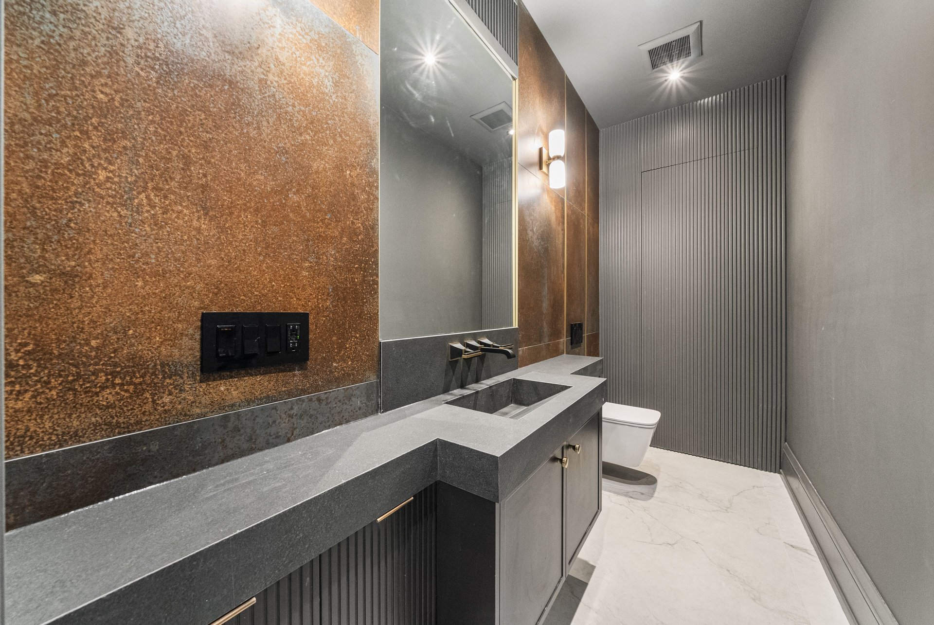 SOLD: Architectural Elegance