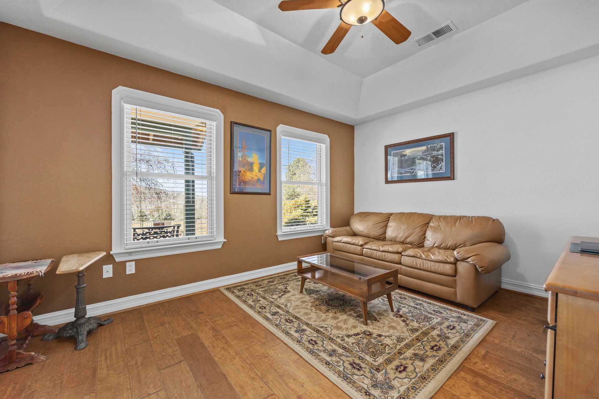 Equestrian Estate in Bear Valley Springs: 25820 Skyline Drive