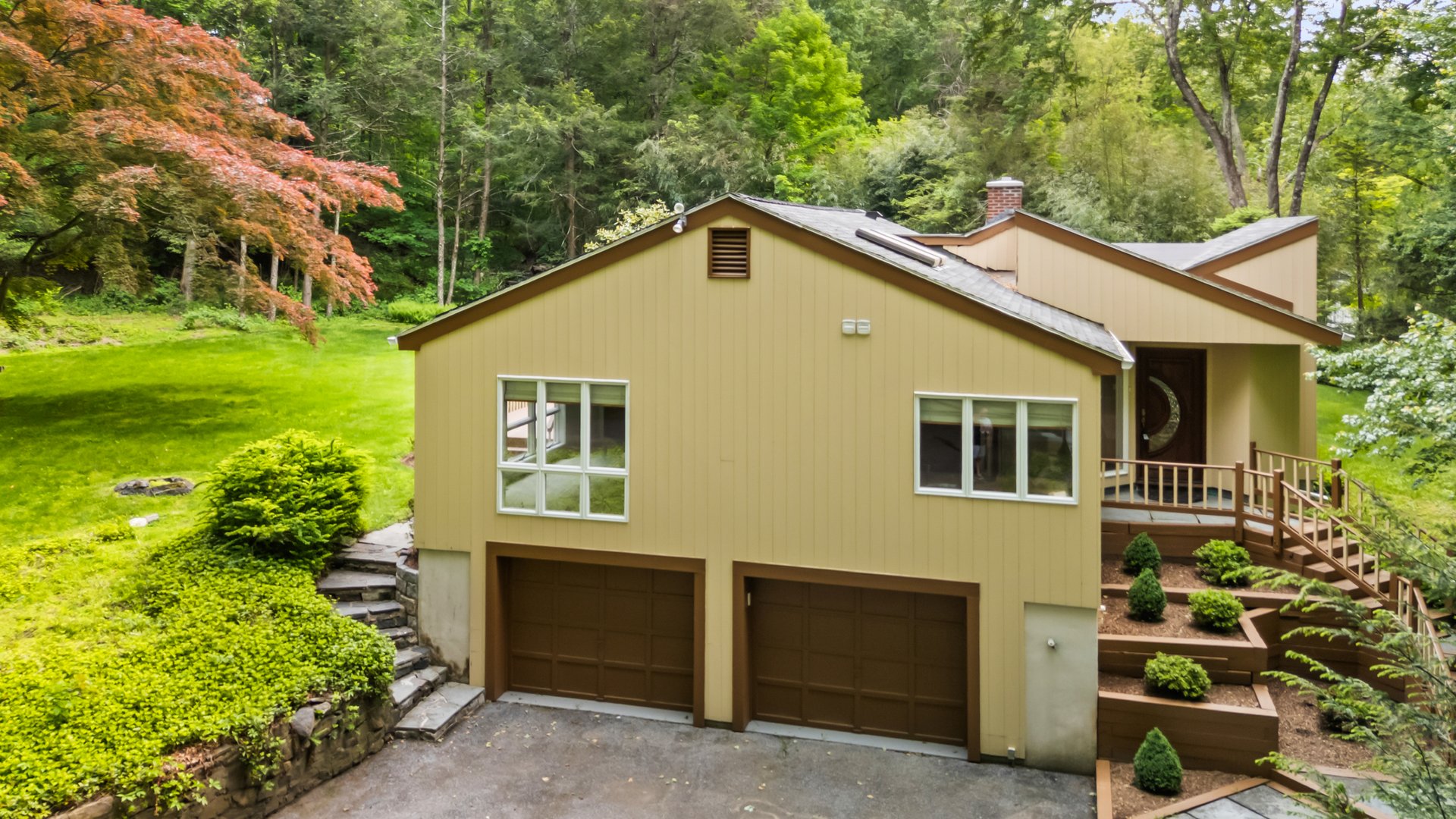 49 Rock Hill Road