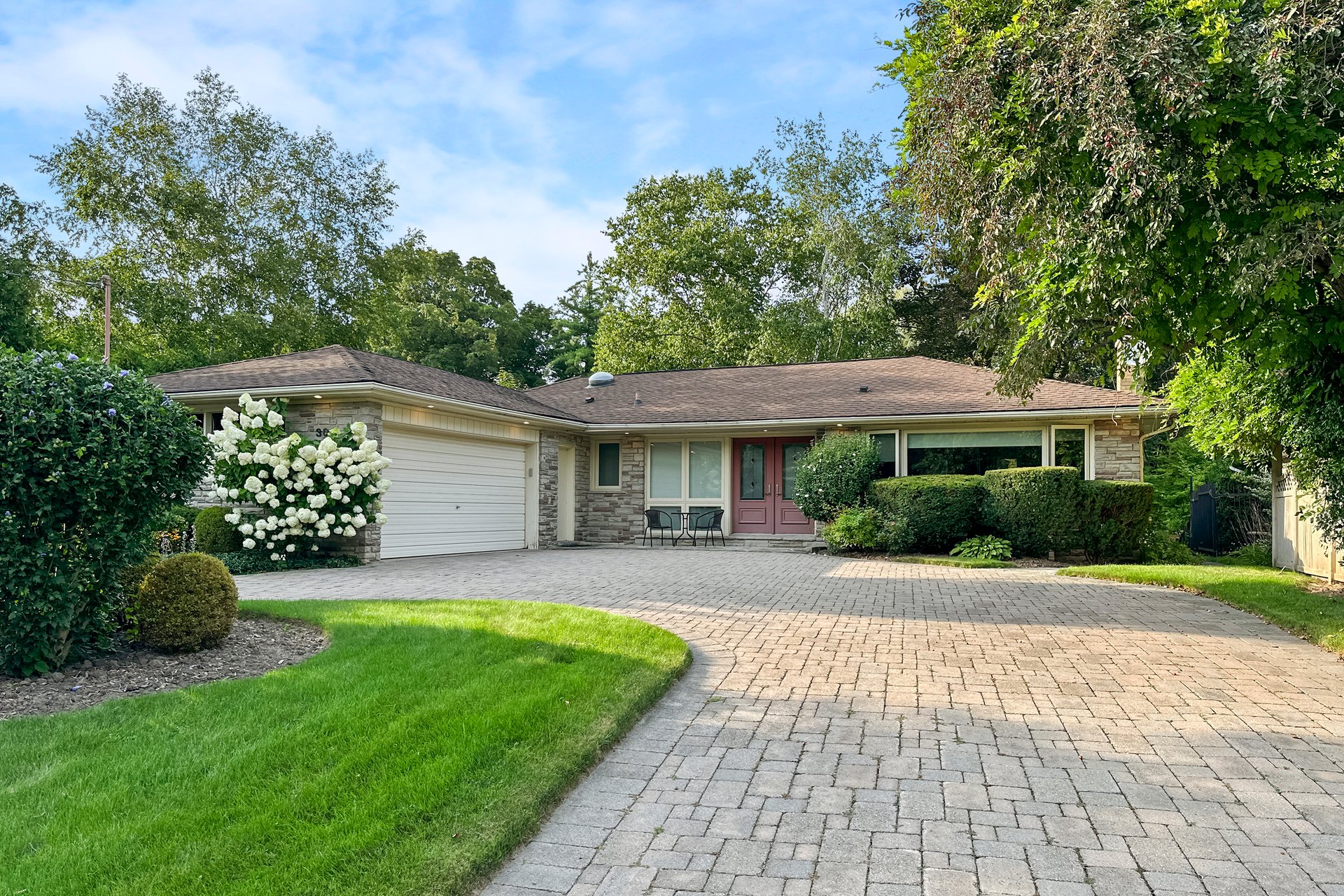 30 Hi Mount Drive