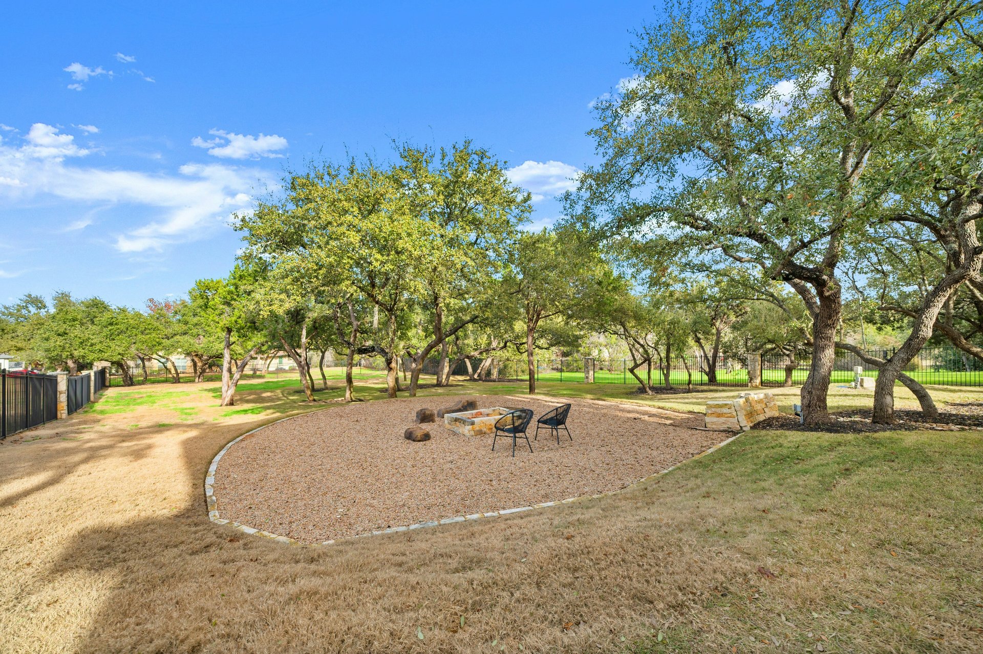 10213 Amwell Cove