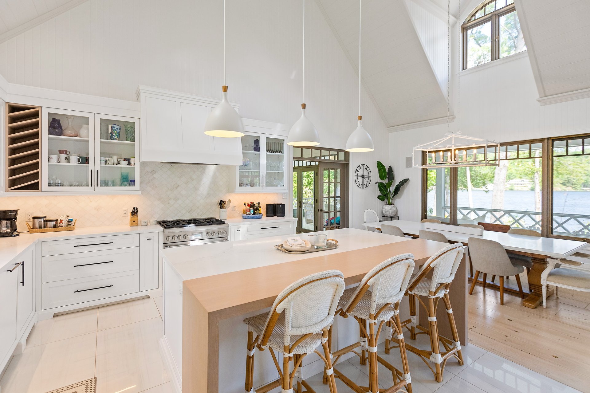 Rosseau Road 1