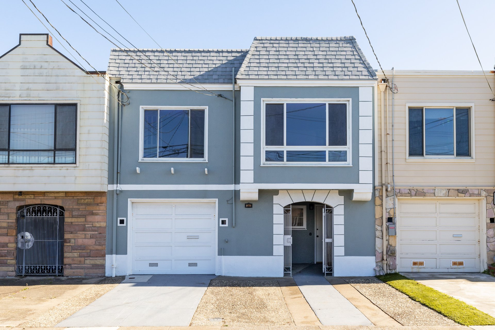 2666 44th Ave