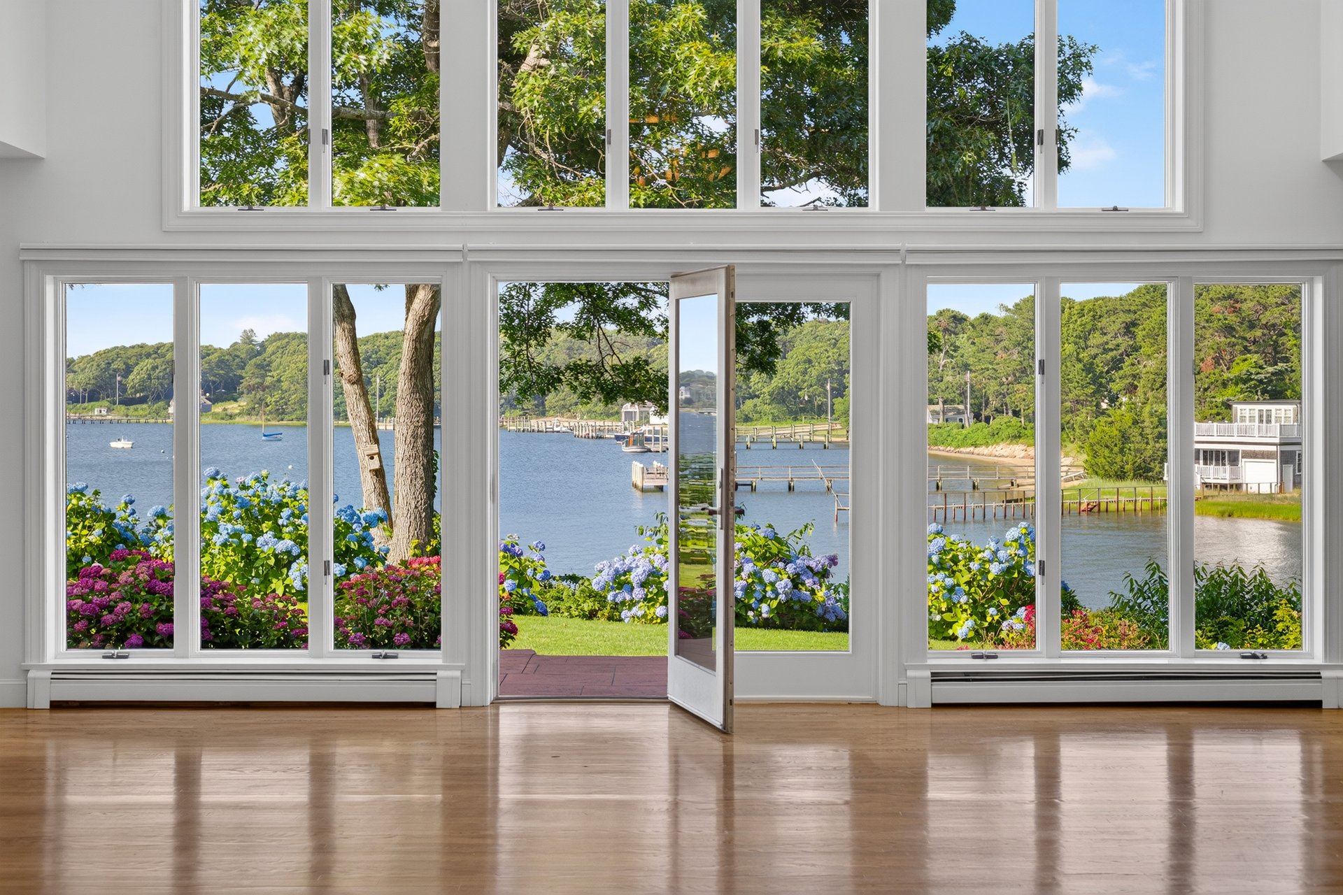 Breathtaking views over West Bay and Eel River