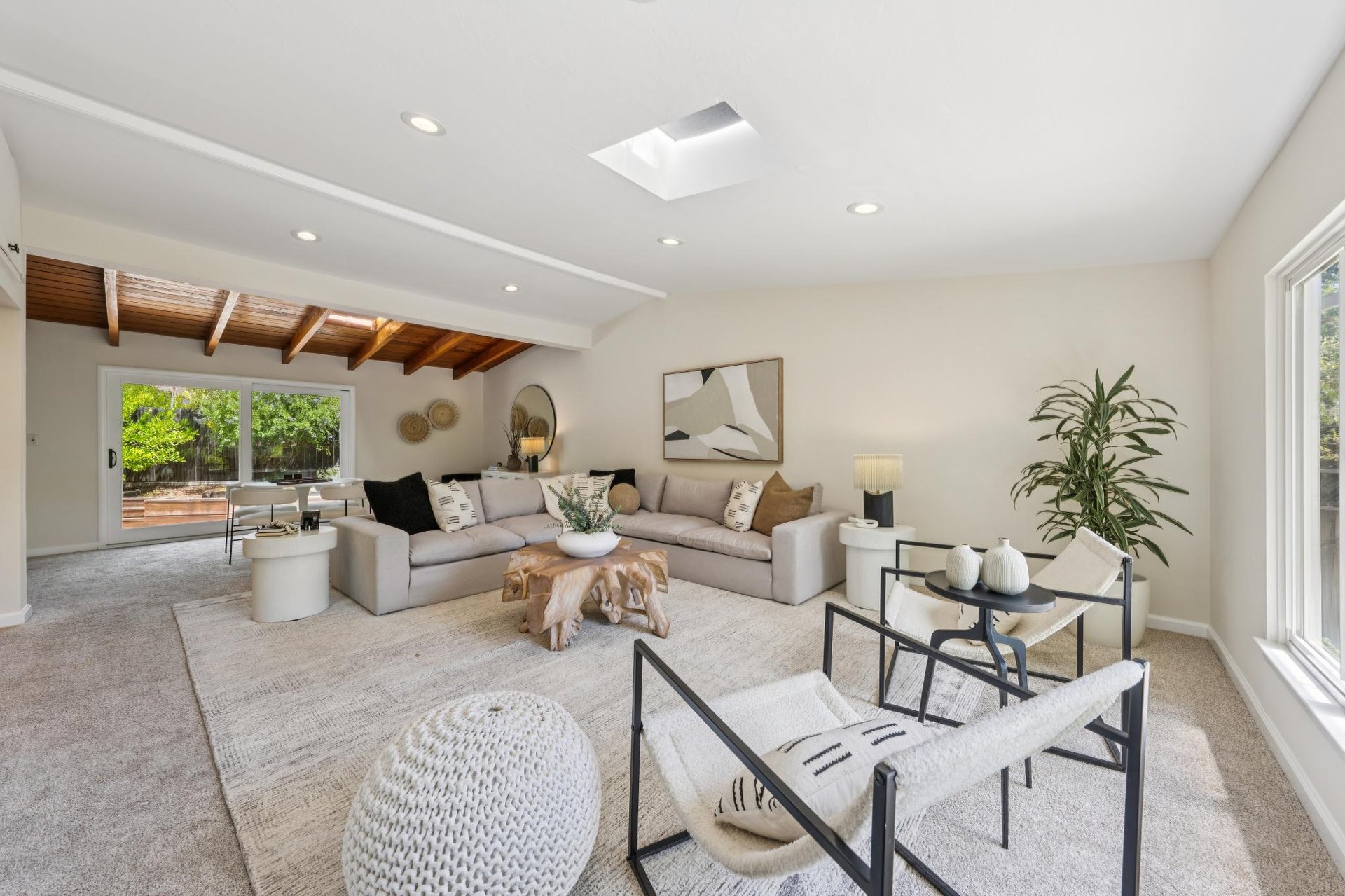 2645 Buenos Aires Ct