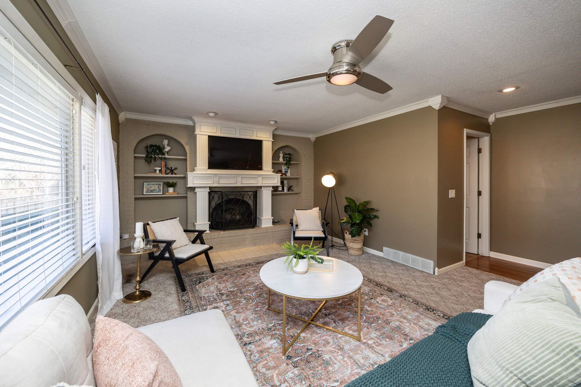 5001 Colt Drive