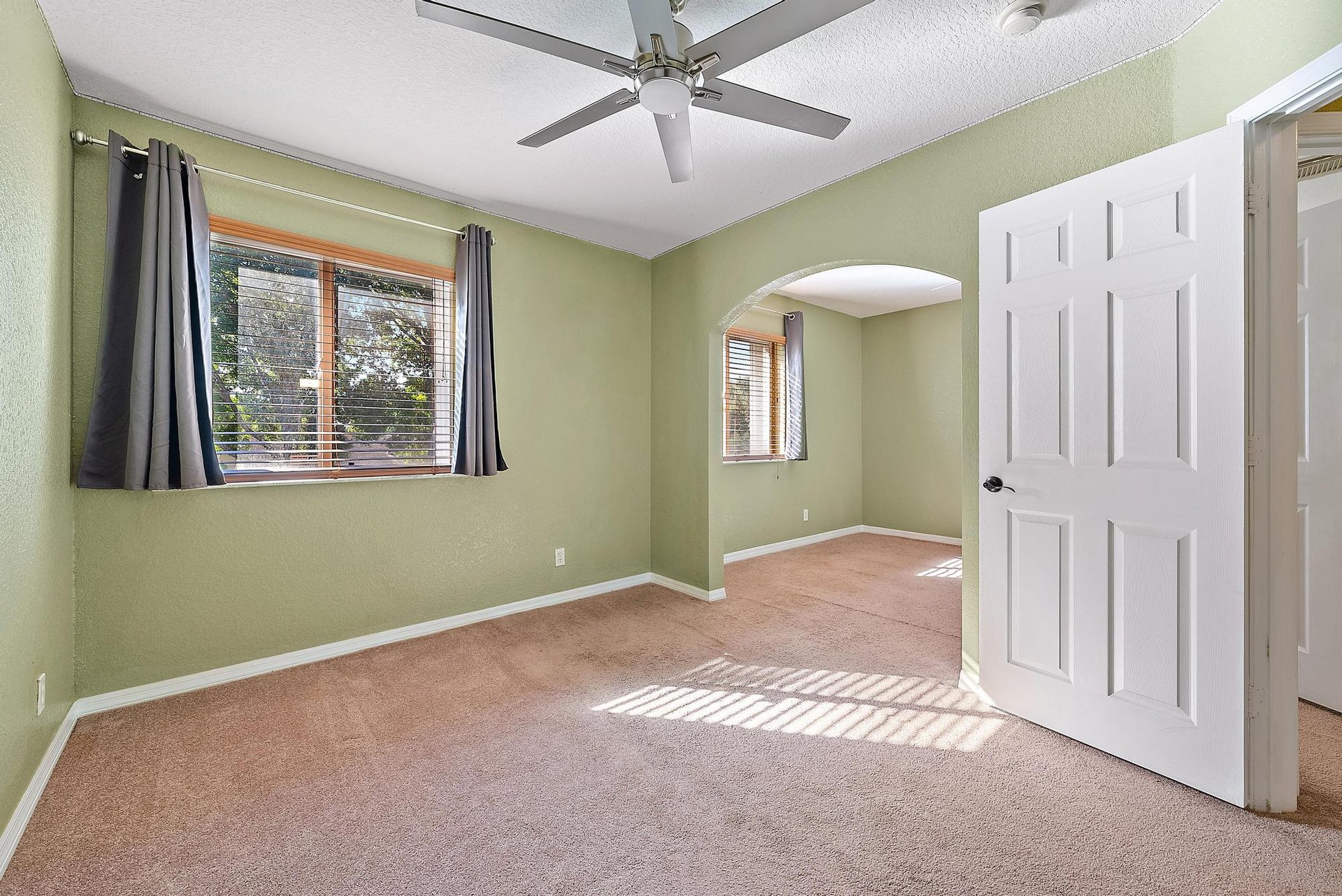 6188 Wiloughby