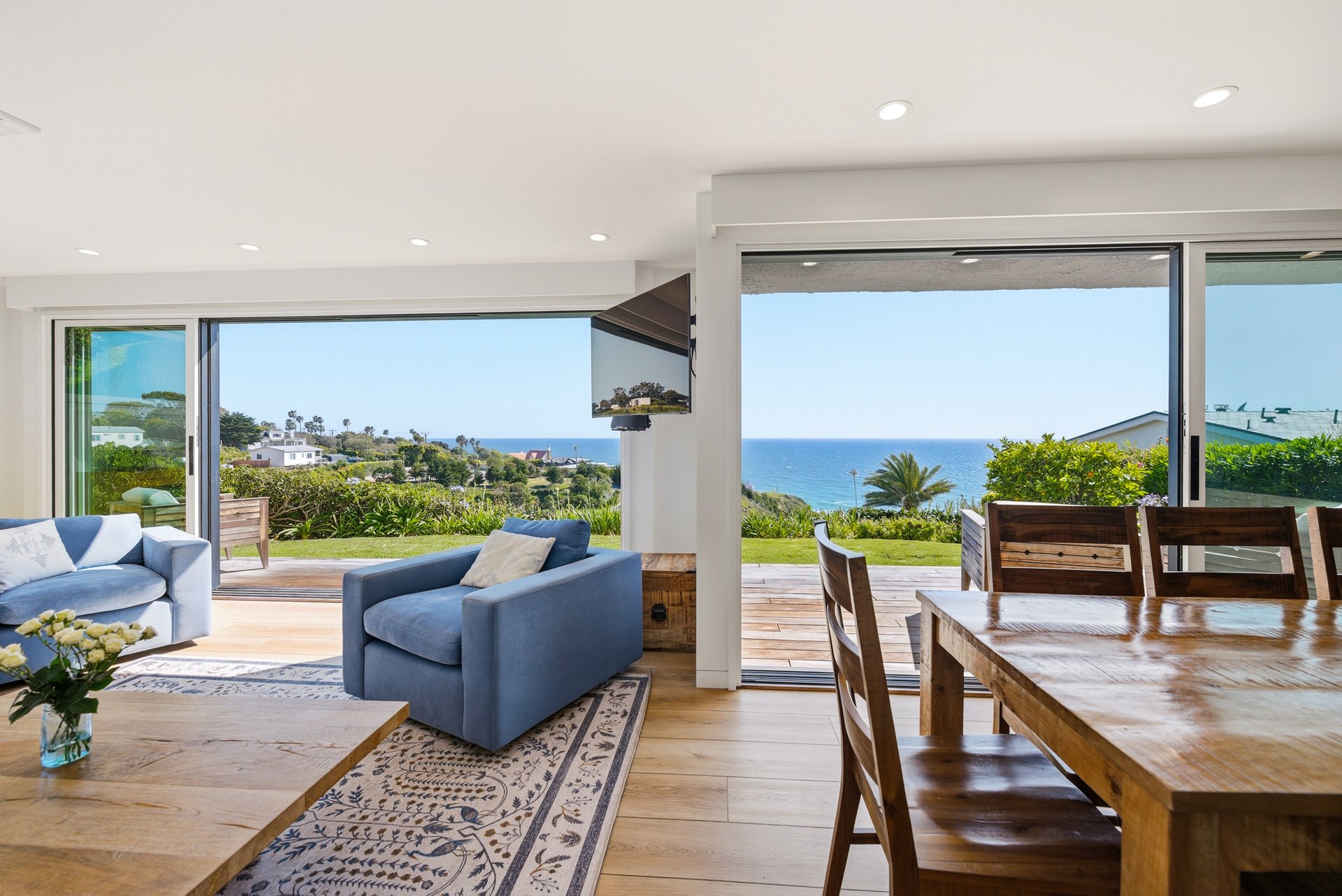 Sensational Bluff Top Malibu Townhome