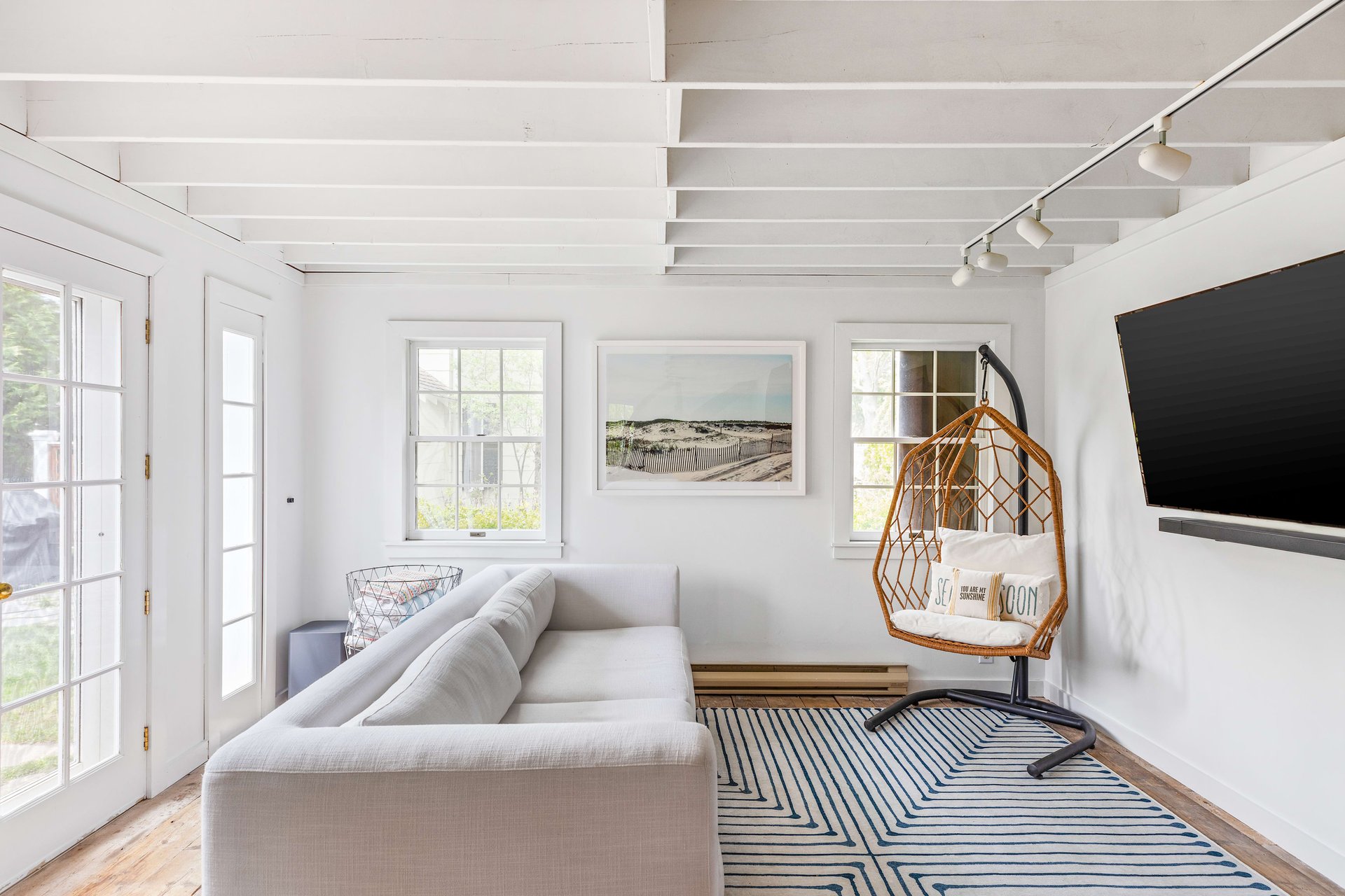 EXCEPTIONAL LOCATION, CLOSE TO ALL