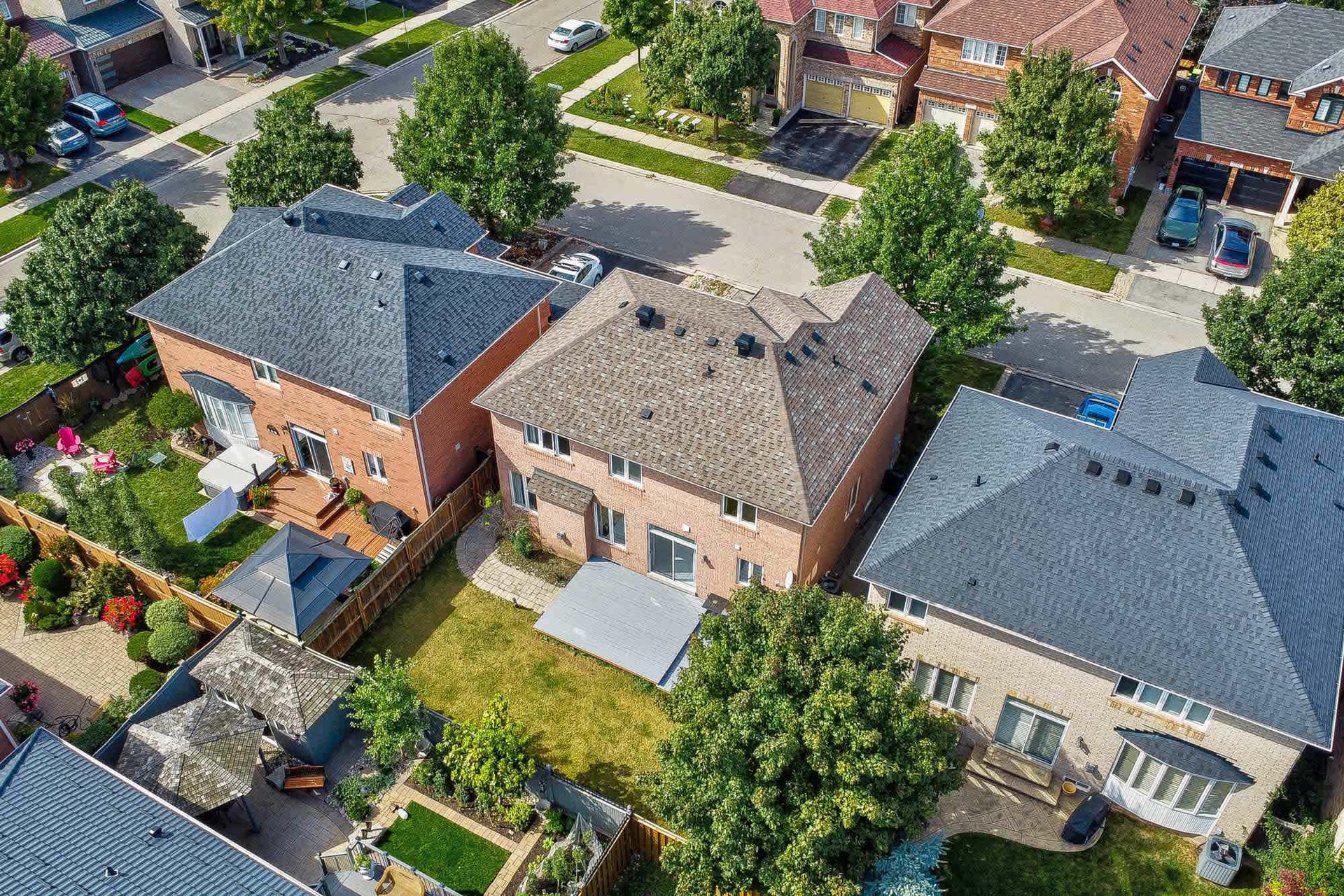 2164 Highcliffe Way