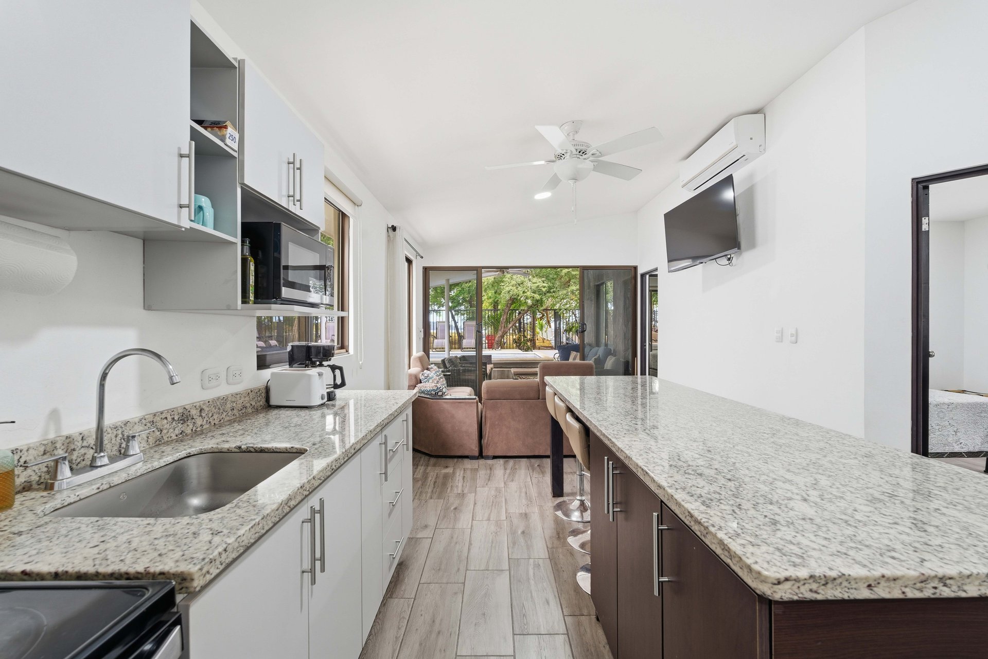 Three Mermaids | Beachfront 10-Bedroom Pod-Style Residence with Pool in Playa Flamingo