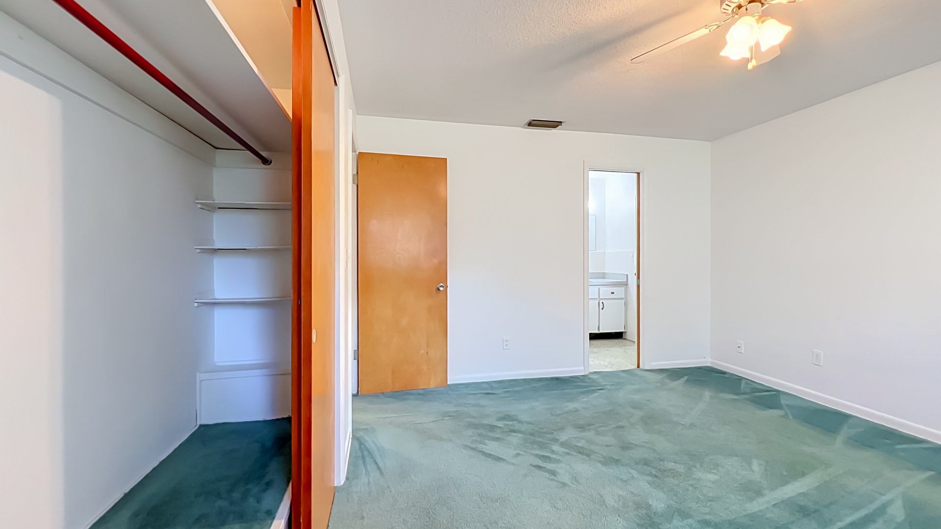 Colonialtown 3-Bedroom 1.5-Bathroom Home with Terrazo Floors