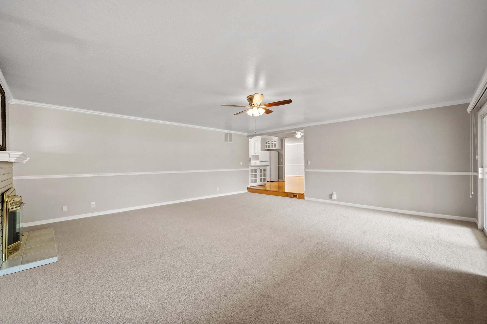 96 Lavonne Dr